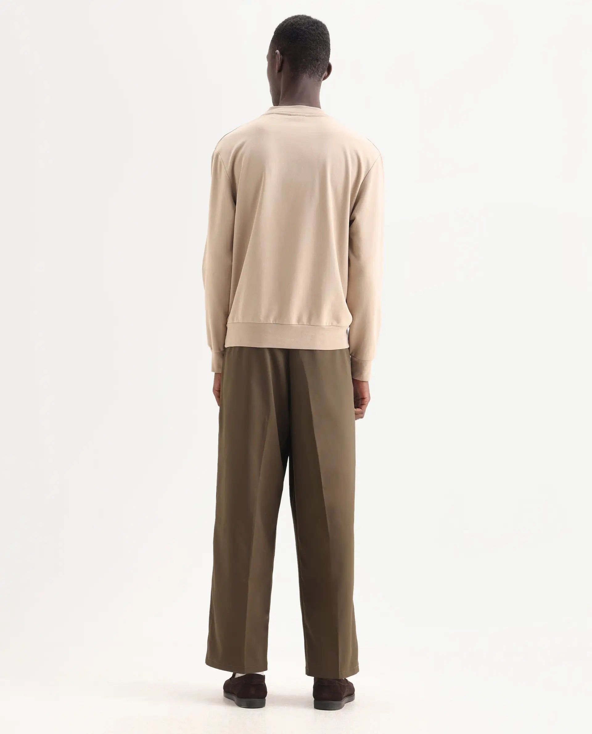 Rare Rabbit Men's Enzot Olive Cotton Plain Relaxed Fit Trouser