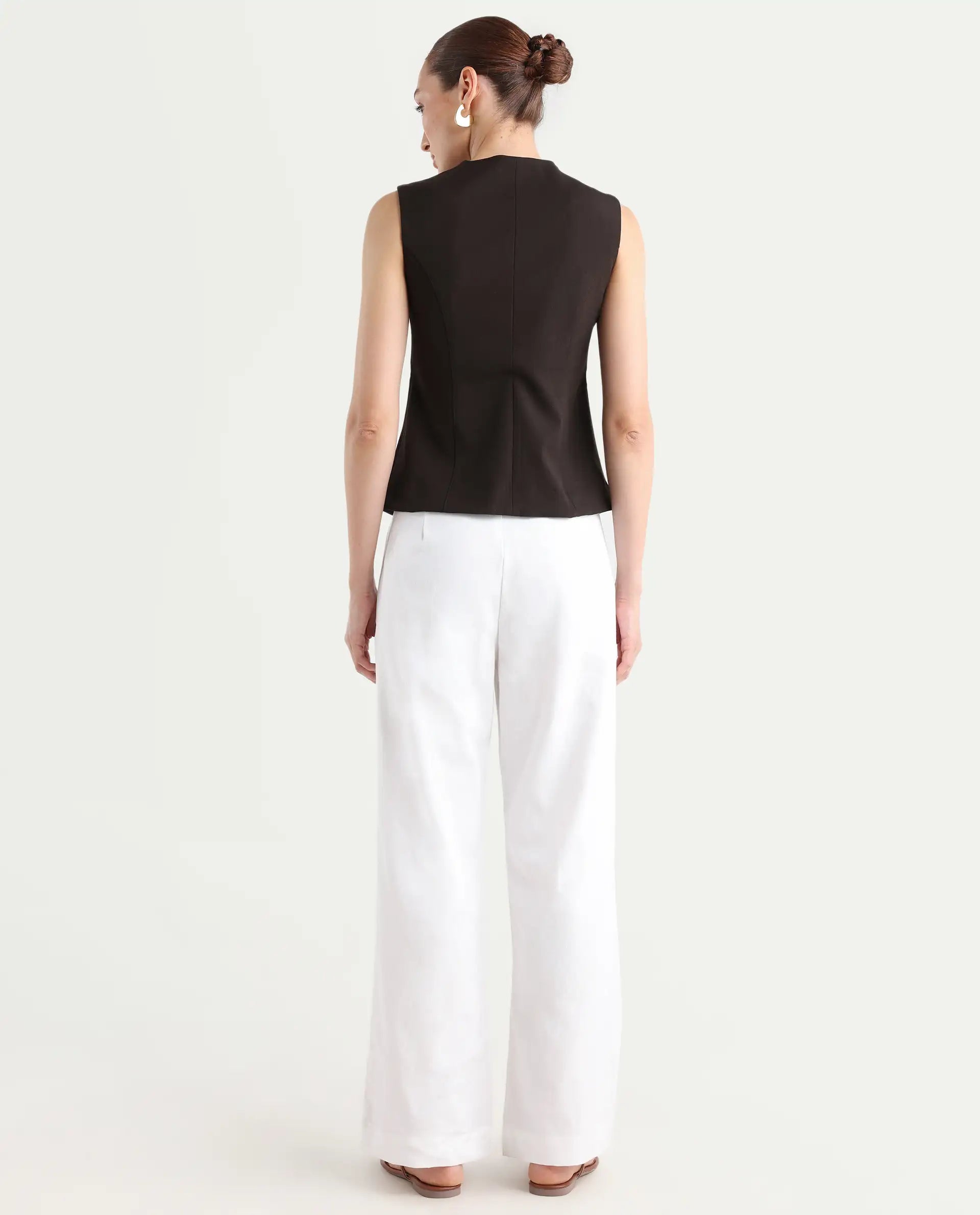Rareism Women's Epors White Modal Plain Ankle Length Straight Fit Trouser