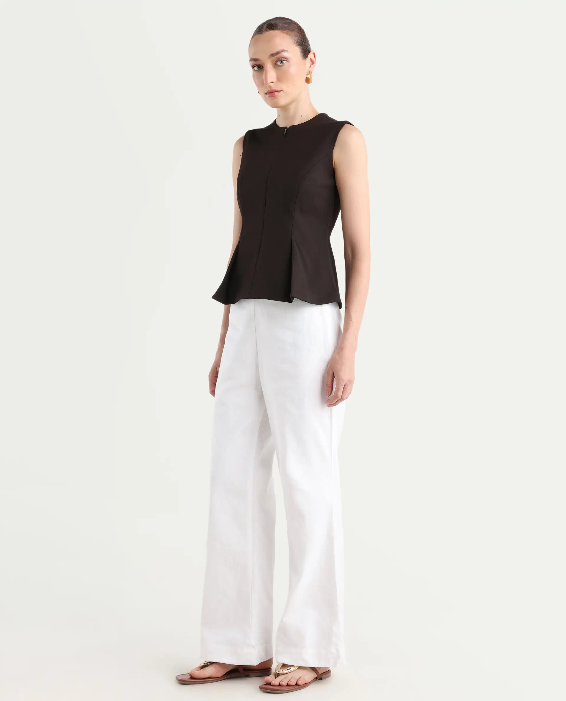 Rareism Women's Epors White Modal Plain Ankle Length Straight Fit Trouser
