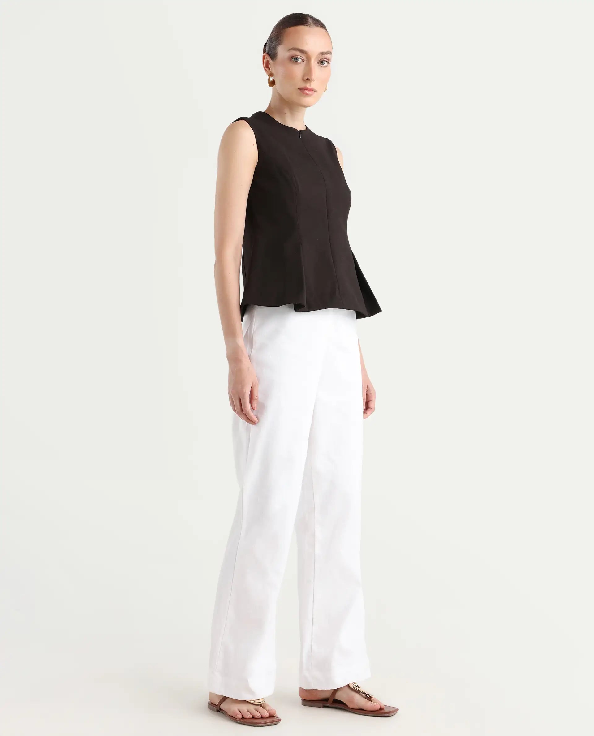 Rareism Women's Epors White Modal Plain Ankle Length Straight Fit Trouser