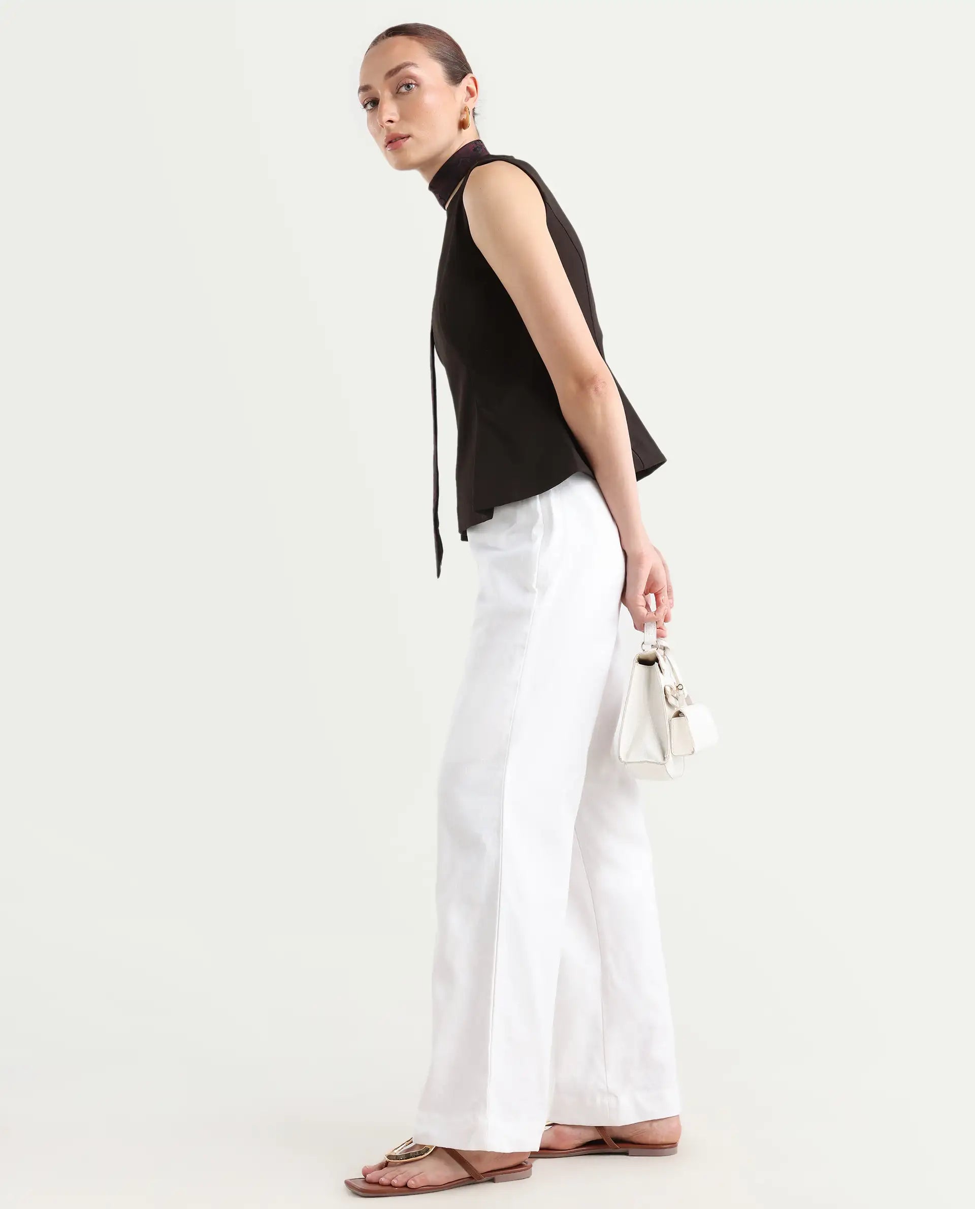 Rareism Women's Epors White Modal Plain Ankle Length Straight Fit Trouser