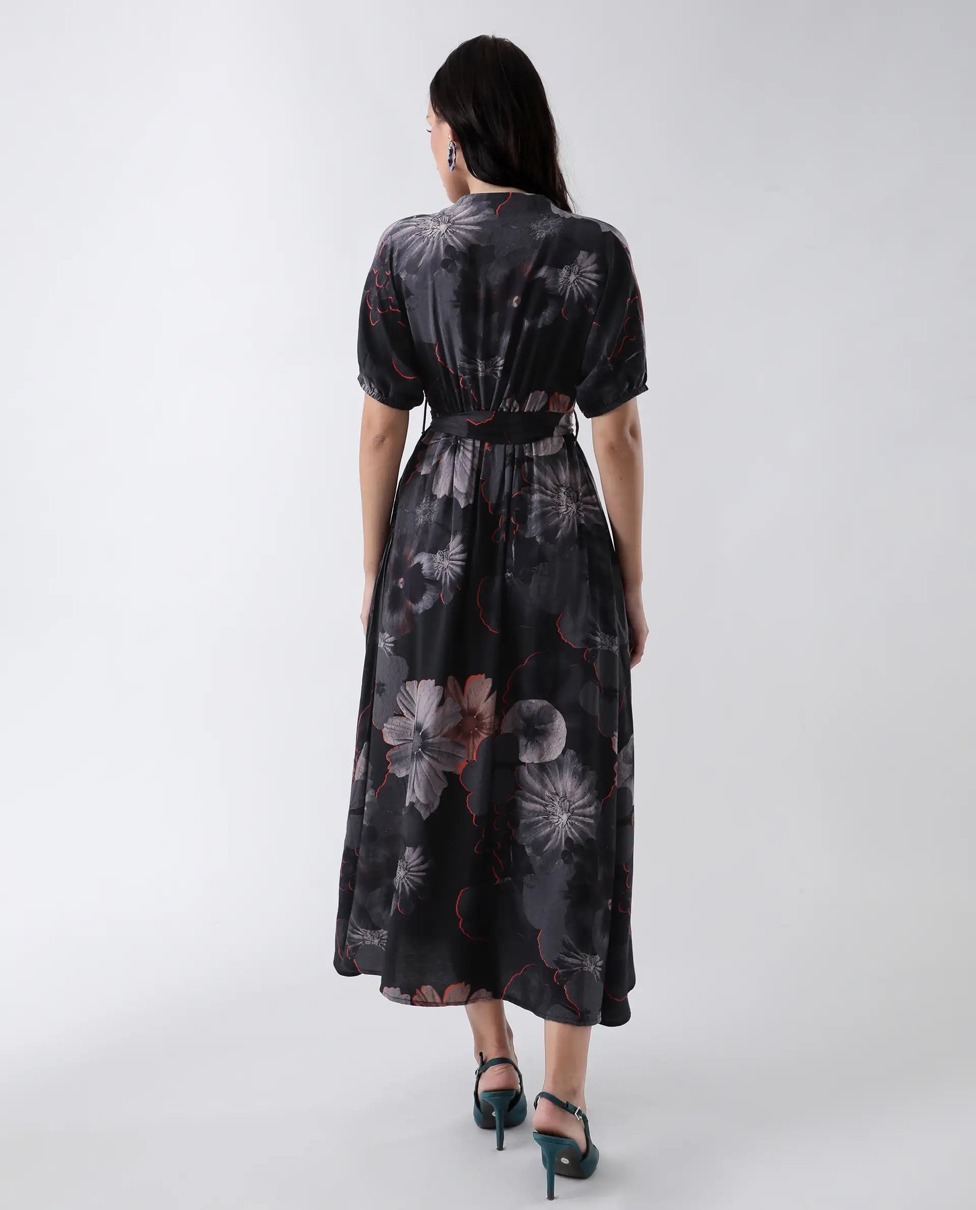 Rareism Women's Epory Black Viscose Blend Floral Print Extended Sleeves Midi A-Line Dress