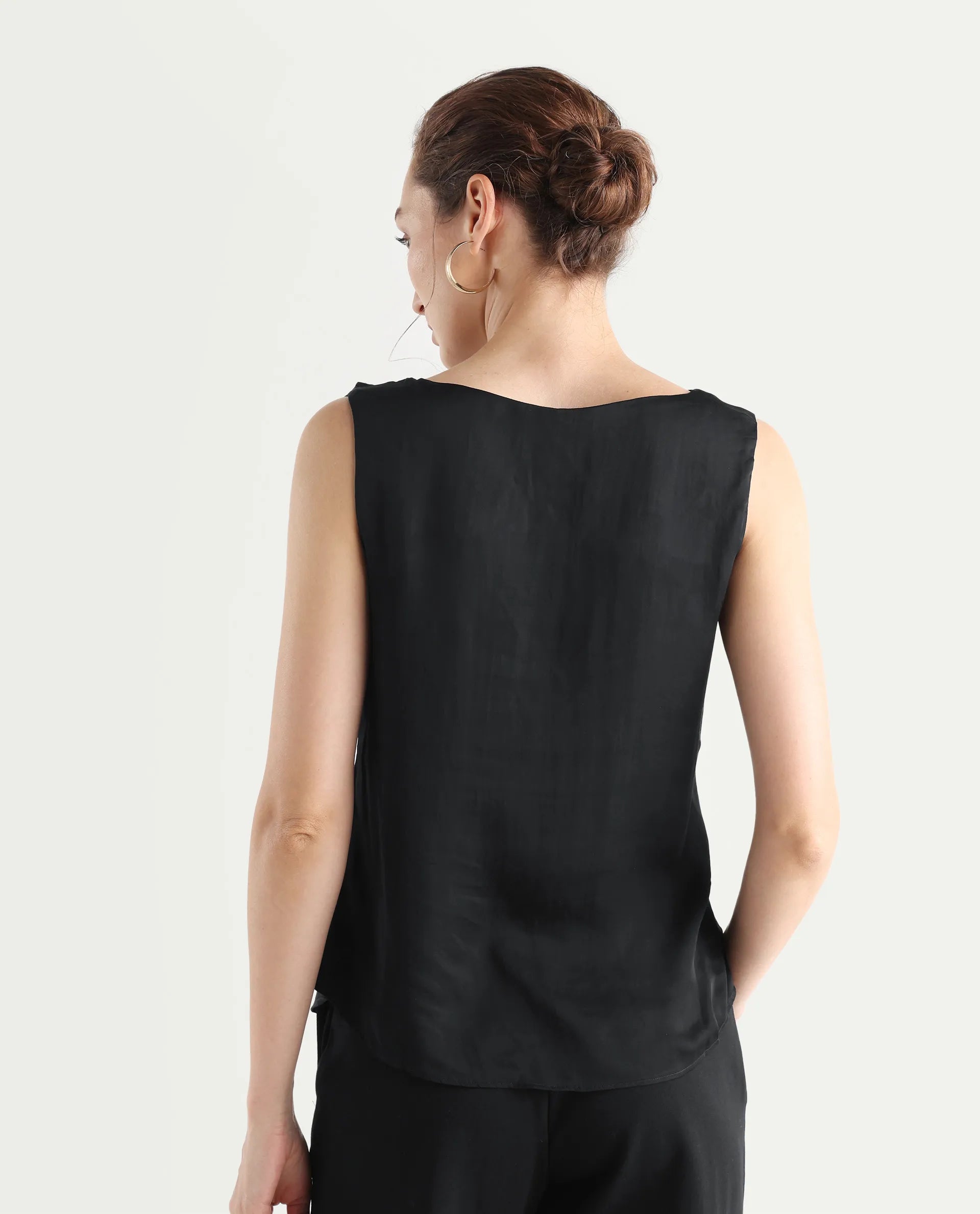 Rareism Women's Epuke Black Satin Boat Neck Plain Sleeveless Regular Fit Top