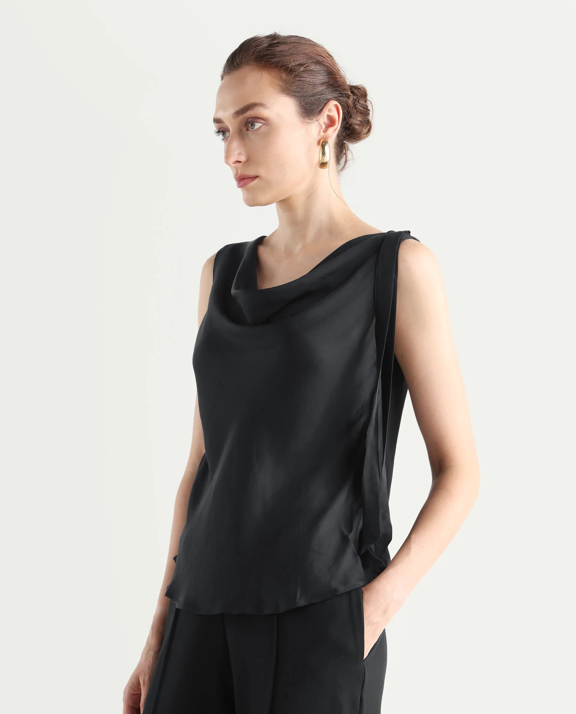 Rareism Women's Epuke Black Satin Boat Neck Plain Sleeveless Regular Fit Top