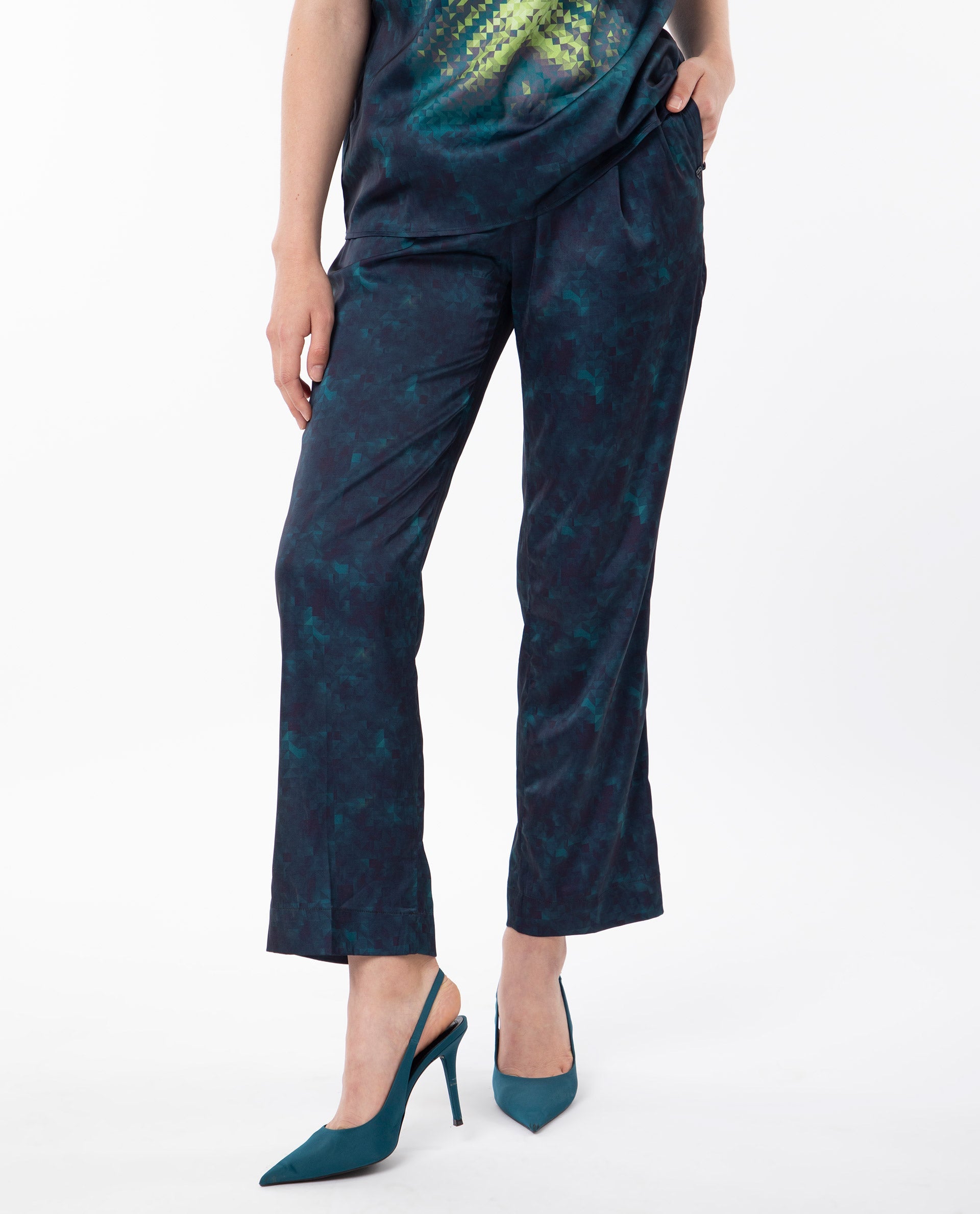 Rareism Women Erent Blue Polyester Fabric Relaxed Fit Abstract Print Ankle Length Trousers