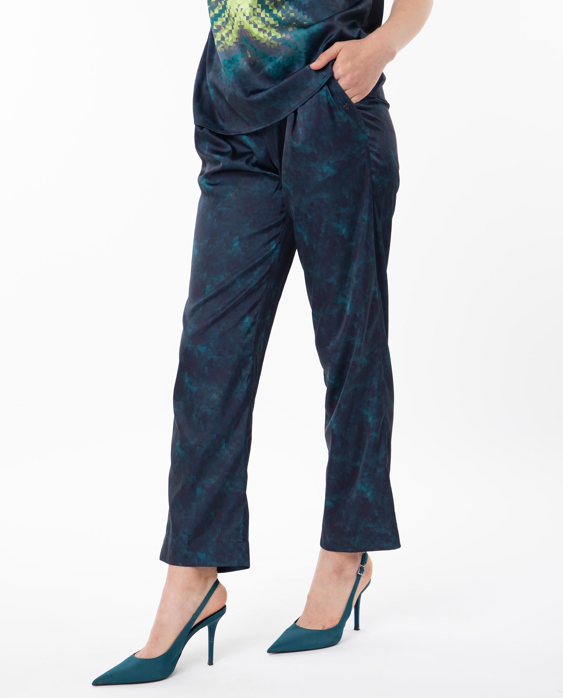 Rareism Women Erent Blue Polyester Fabric Relaxed Fit Abstract Print Ankle Length Trousers