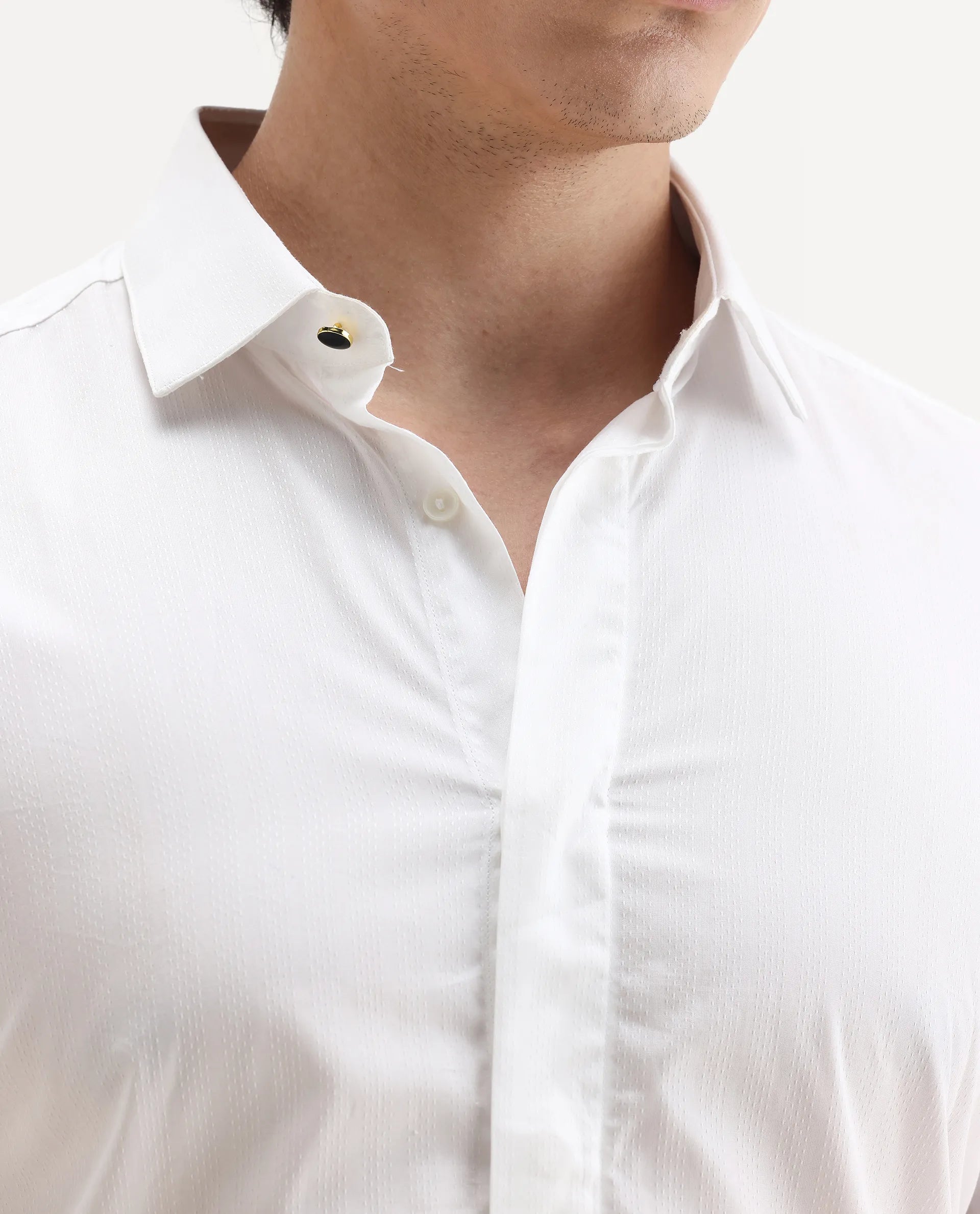 Rare Rabbit Men's Erlane White Cotton Plain Regular Fit Full Sleeve Collared Shirt