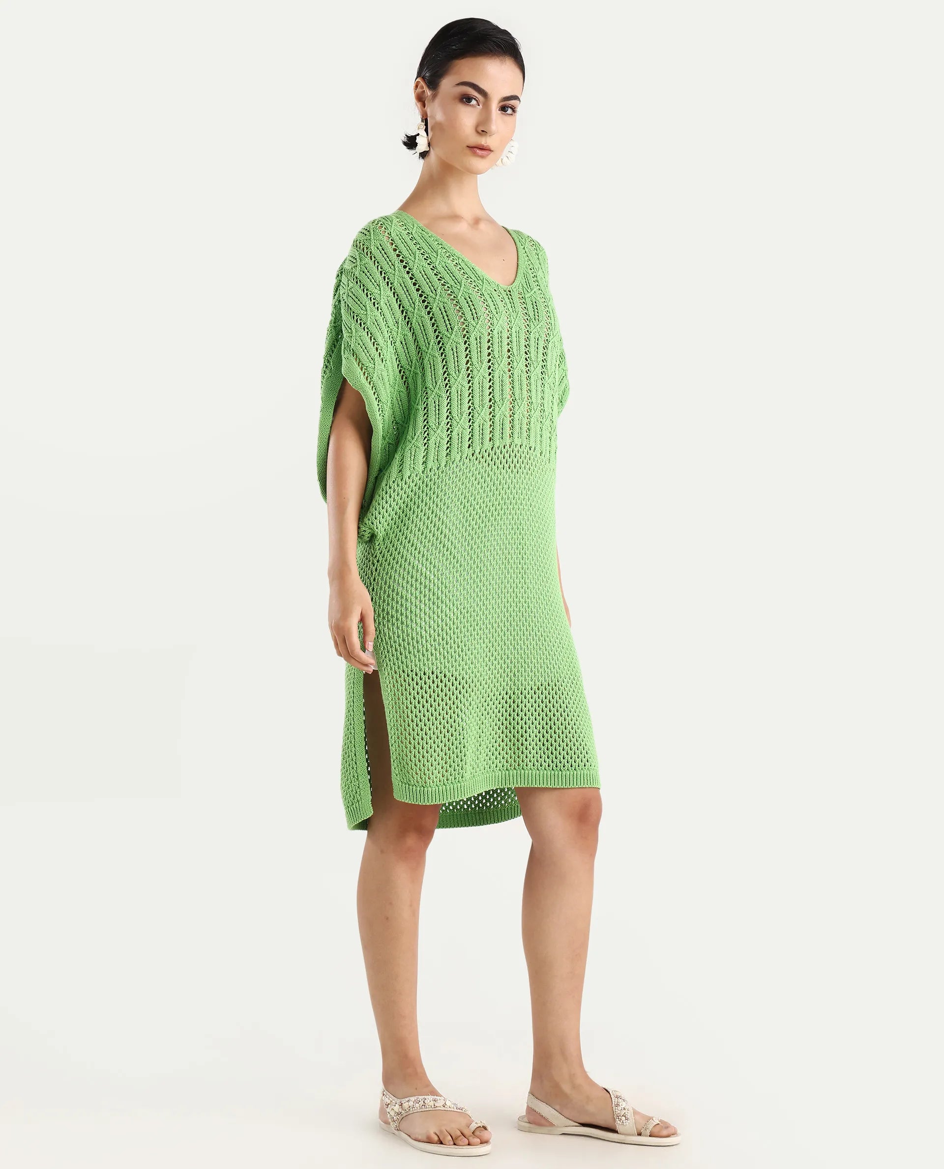 Rareism Women's Espantiago Green Cotton V-Neck Plain Extended Sleeves Knee Length Relaxed Fit Dress