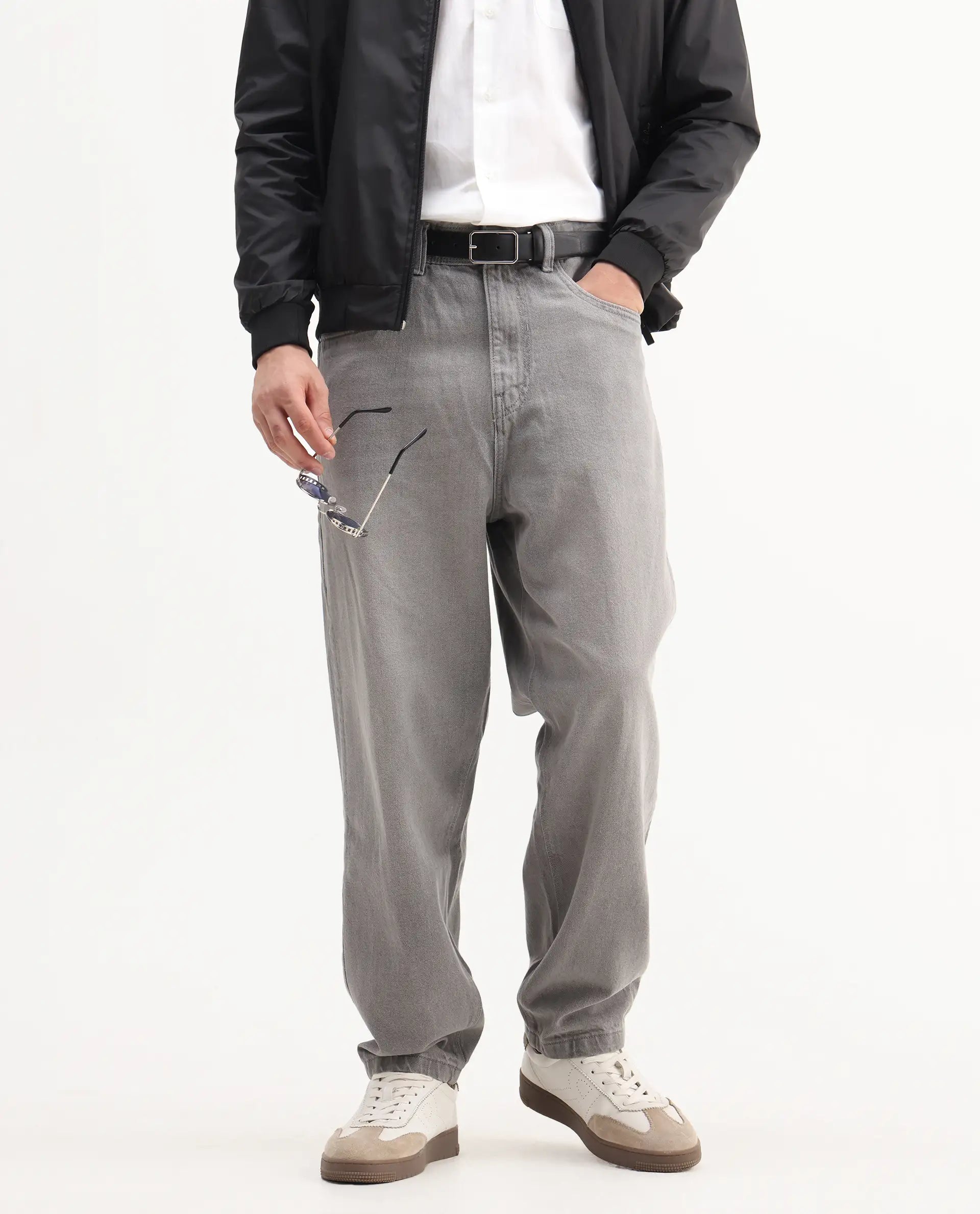 Rare Rabbit Men's Evet-2 Grey Cotton Plain Baggy Fit Jeans