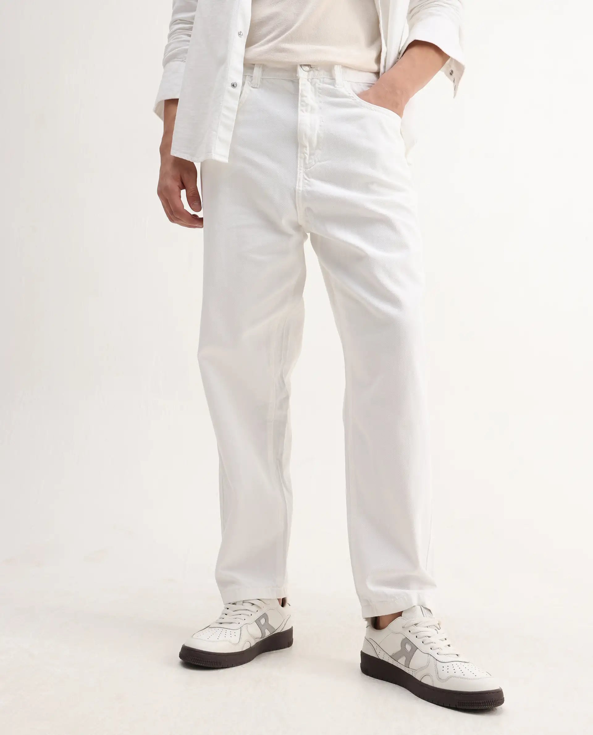 Rare Rabbit Men's Evet-2 White Cotton Plain Baggy Fit Jeans