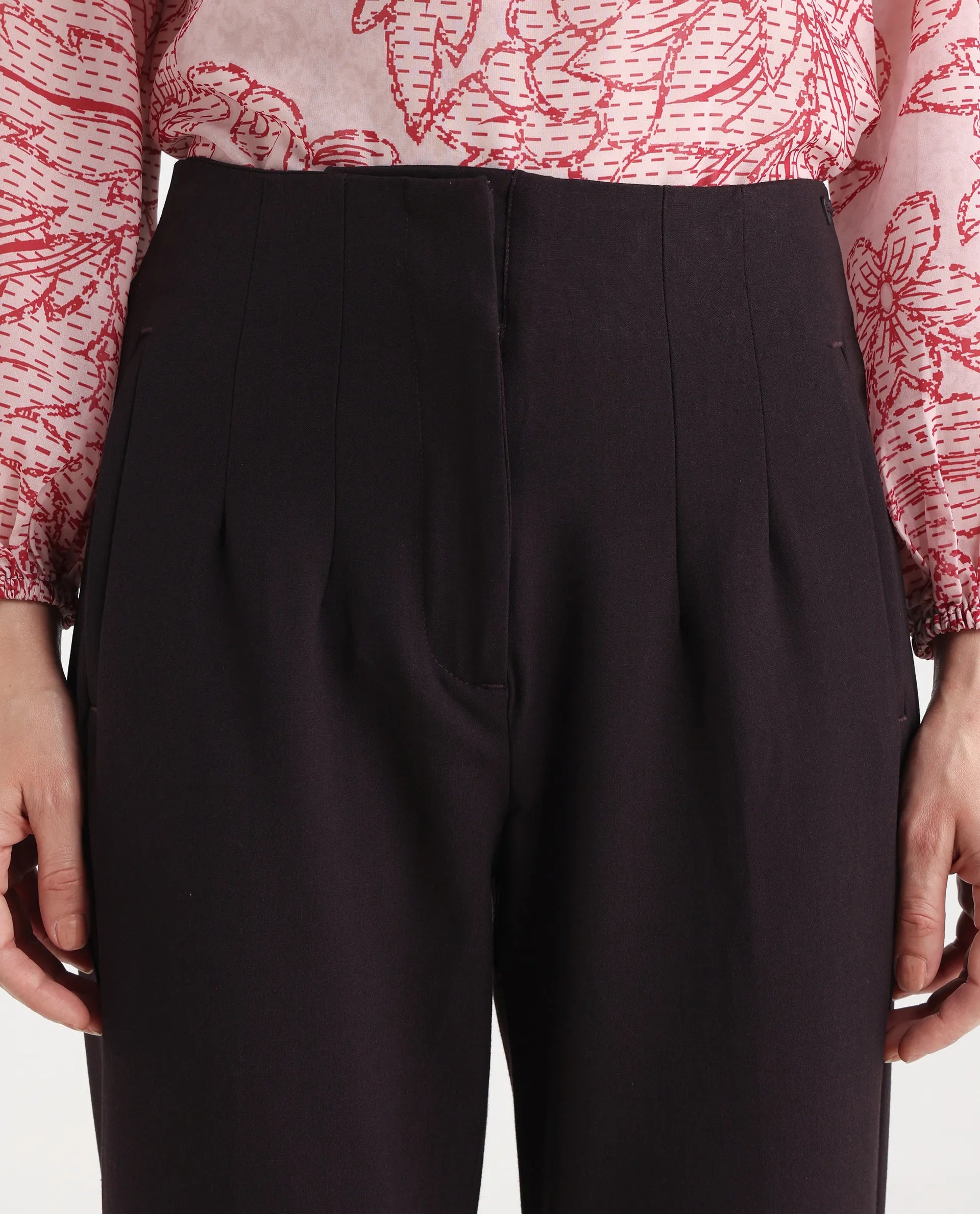 Rareism Women's Falqu Maroon Polyester Blend Plain Ankle Length Tapered Trouser