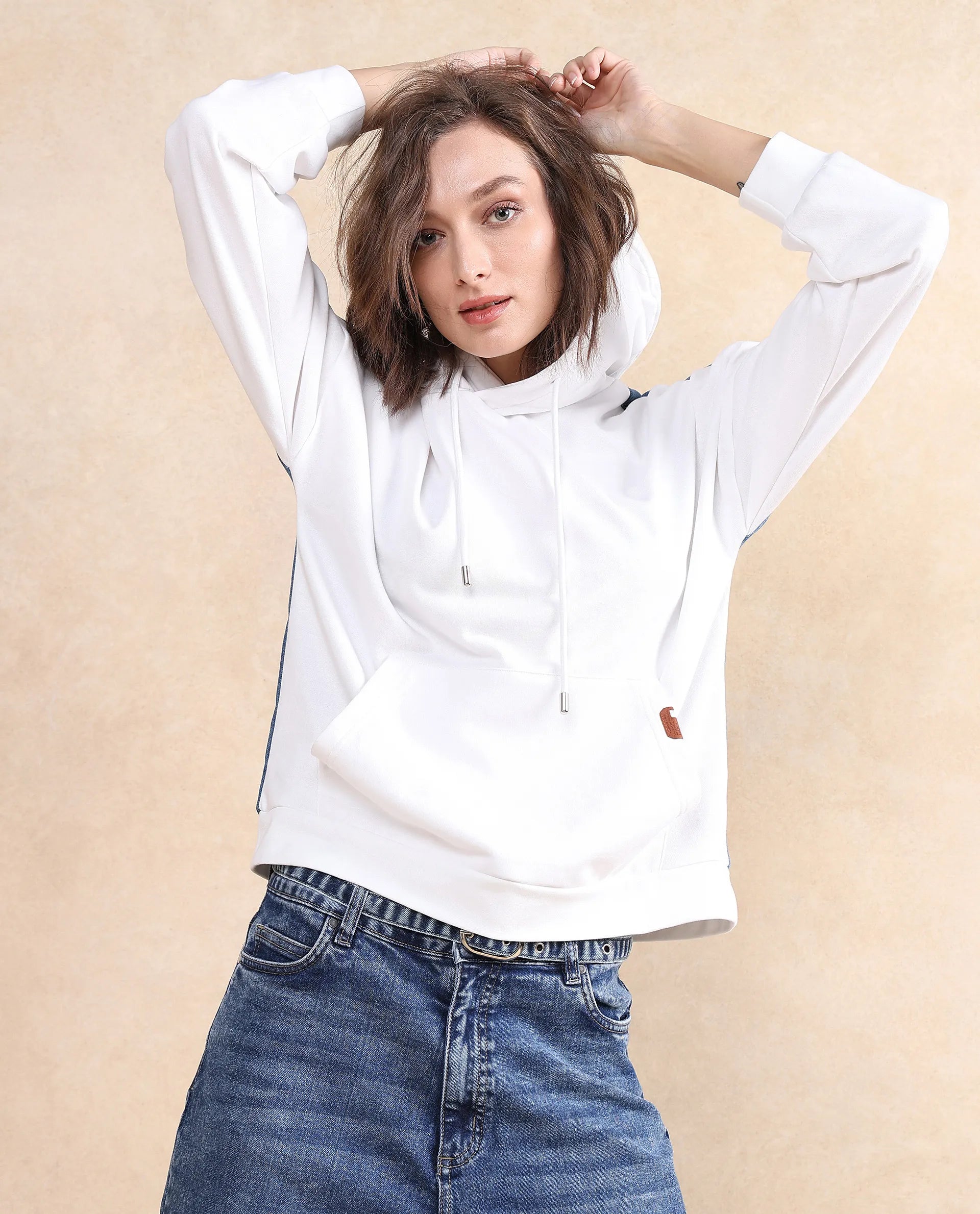 Rareism Women Ferra White Cotton Blend Fabric Full Sleeve Hooded Relaxed Fit Plain Sweatshirt