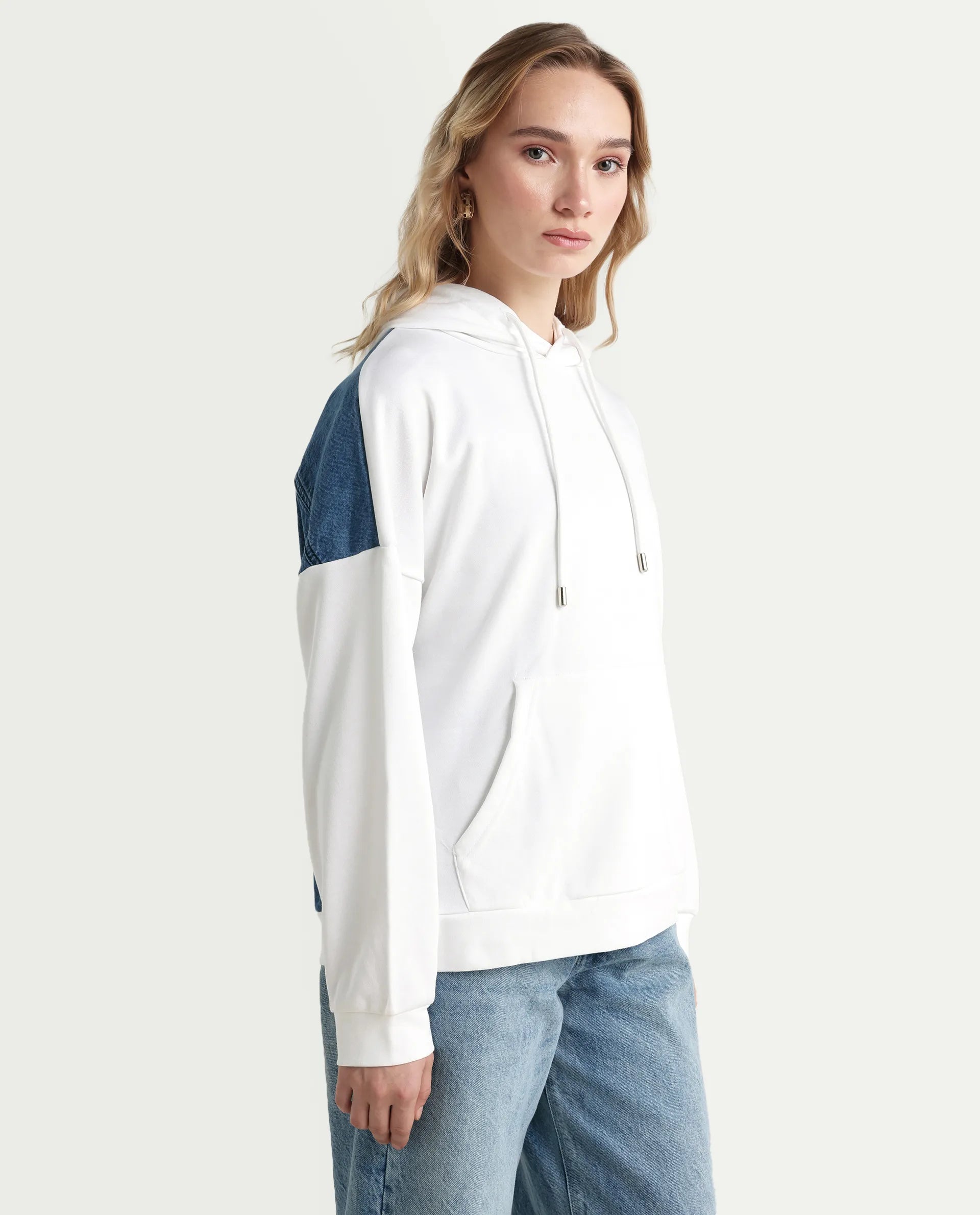 Rareism Women's Ferra White Cotton Blend Hooded Plain Relaxed Fit Sweatshirt