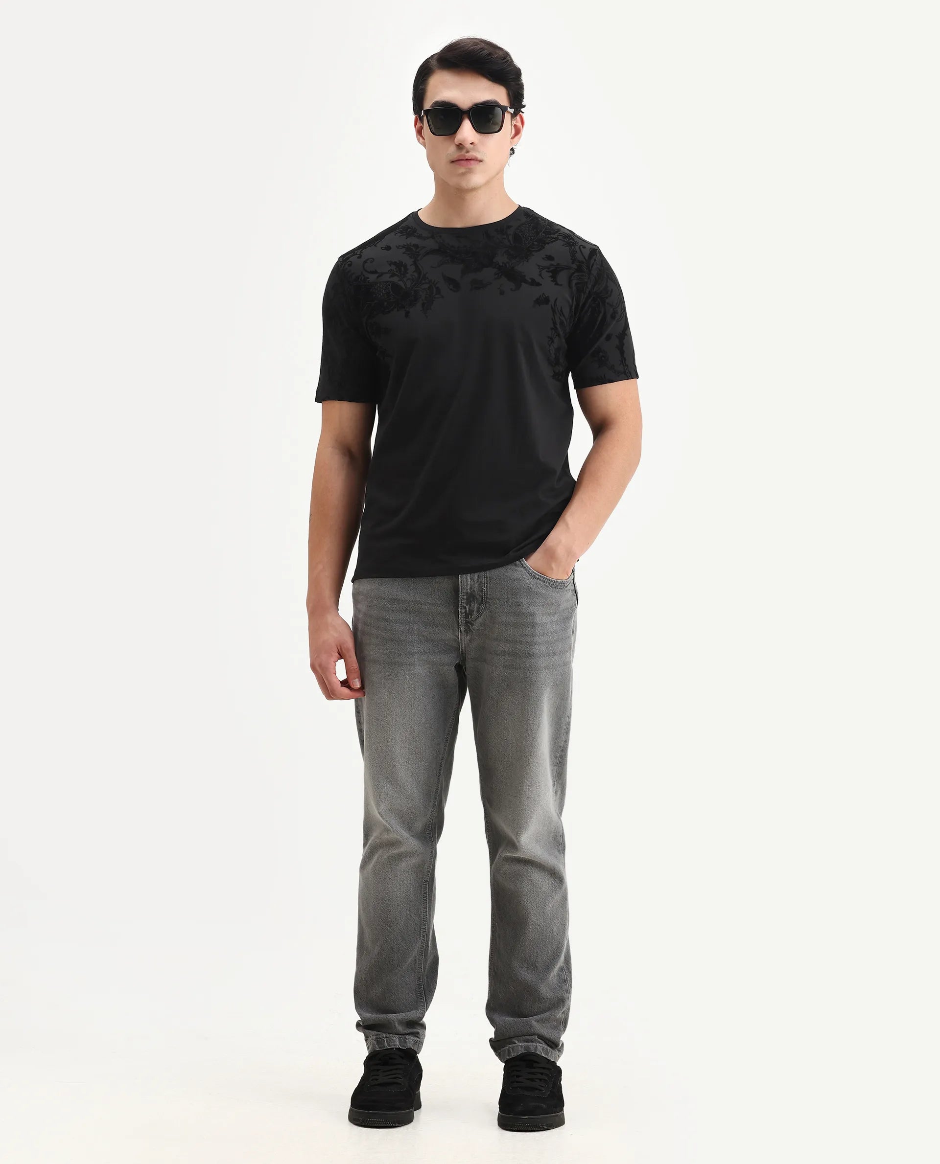 Rare Rabbit Men's Ferris-1 Black Cotton Blend Paisley Print Regular Fit Half Sleeve Crew Neck T-Shirt