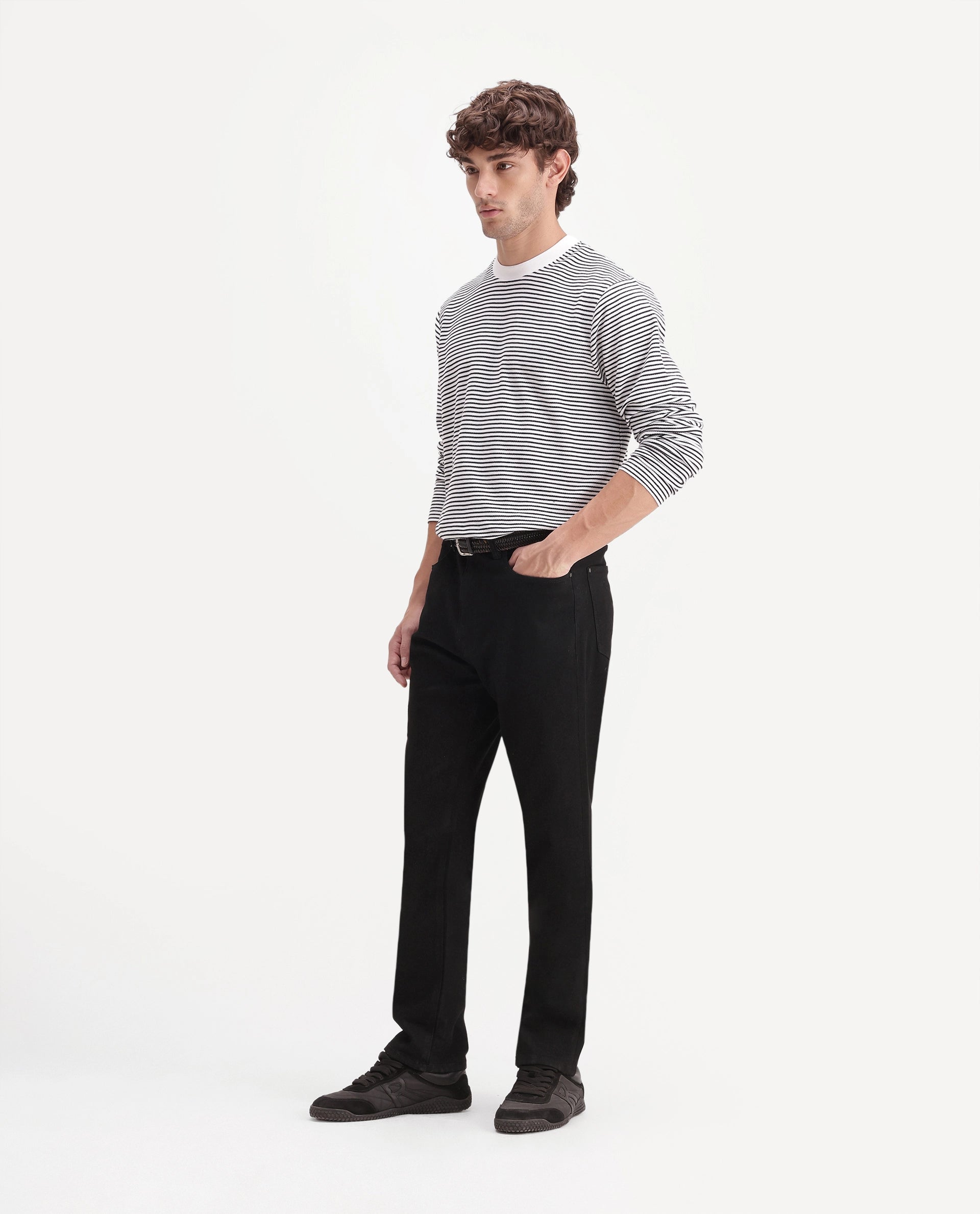 Rare Rabbit Men's Fizz 26 Black Cotton Blend Morris Regular Plain Jeans