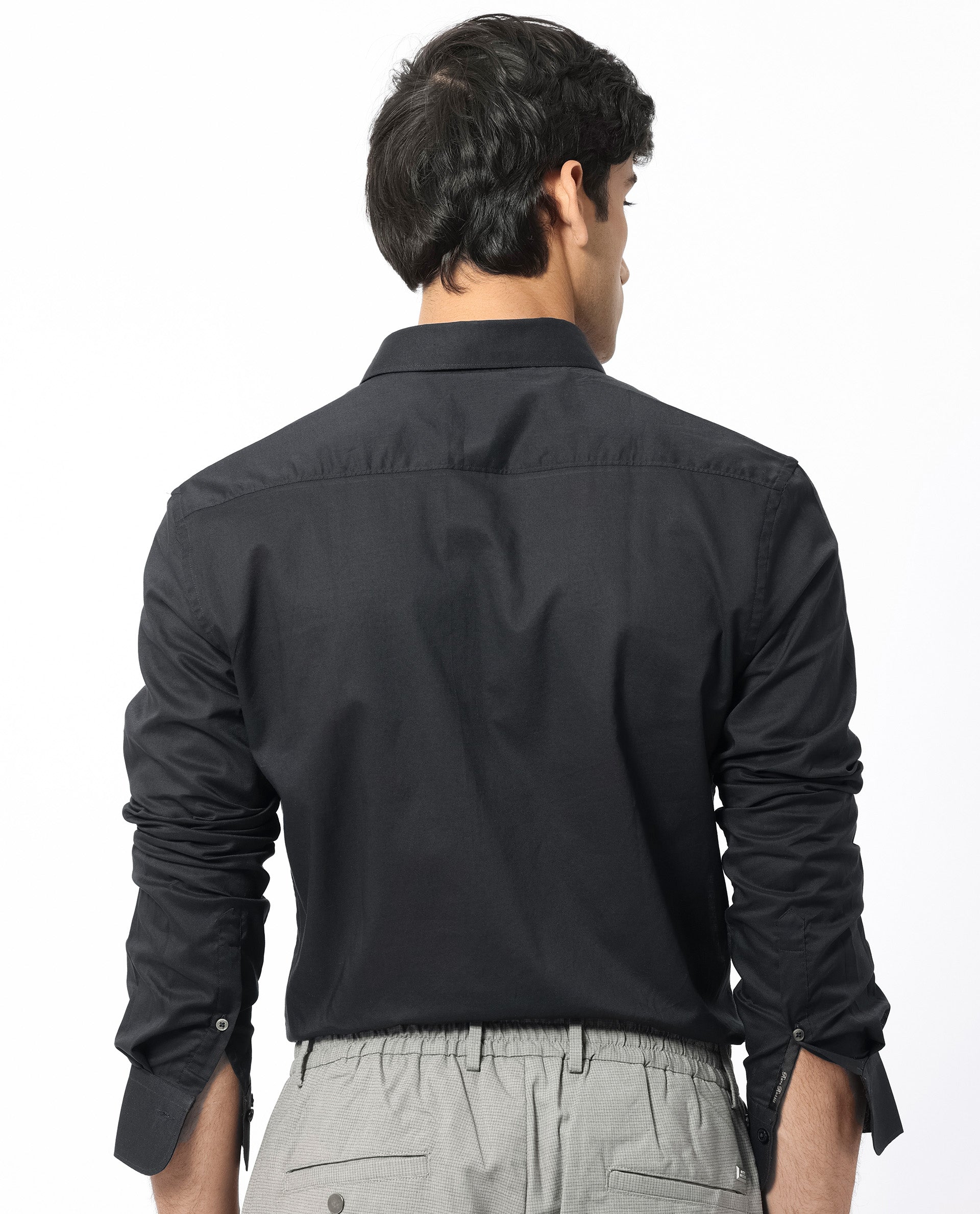 Rare Rabbit Men's Flees Black Cotton Fabric Full Sleeves Solid Shirt