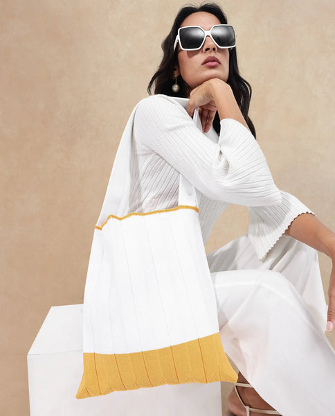 Buy Flounce - Off White Colorblock Knitted Tote Bag| Rareism