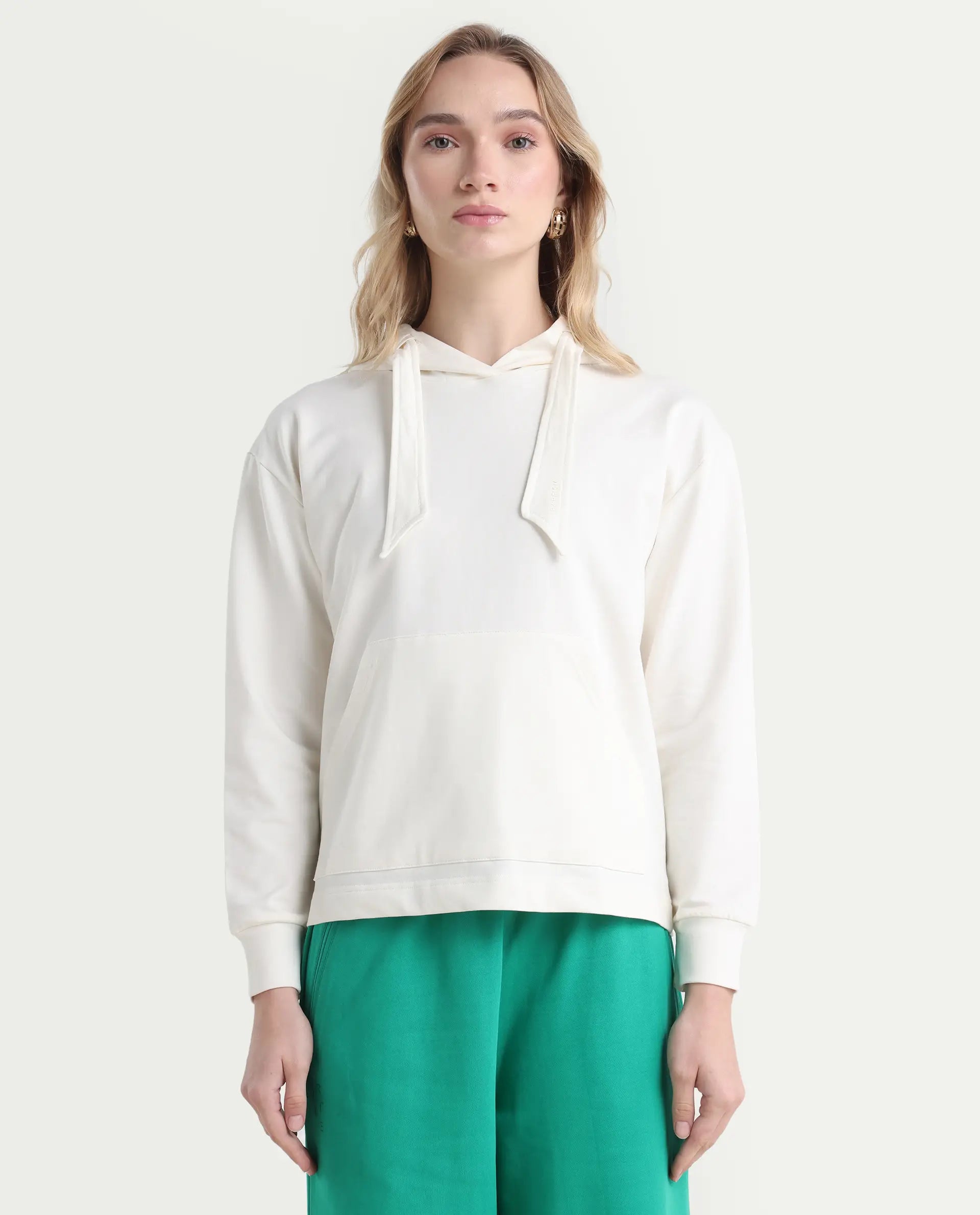 Rareism Women's Flynn Off White Cotton Blend Hooded Plain Regular Fit Sweatshirt