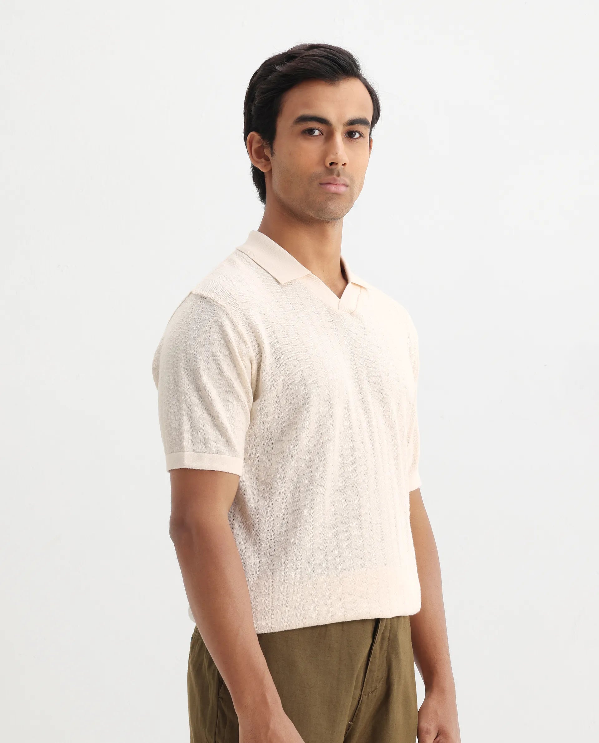 Rare Rabbit Men's Foix Off White Cotton Plain Regular Fit Half Sleeve Polo