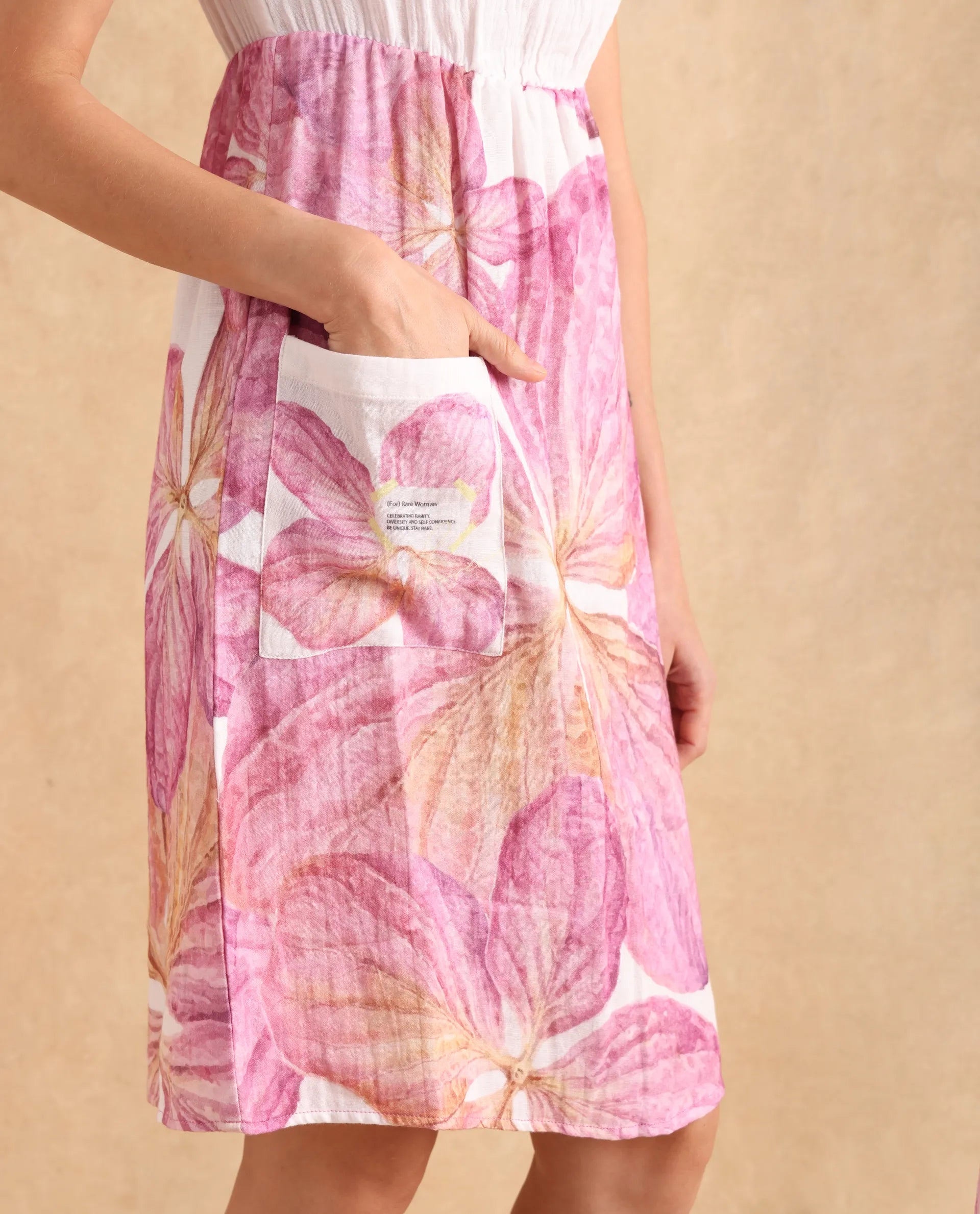 Rareism Women Fopik Light Multi Sleeveless Round Neck Fit And Flare Knee Length Floral Print Dress