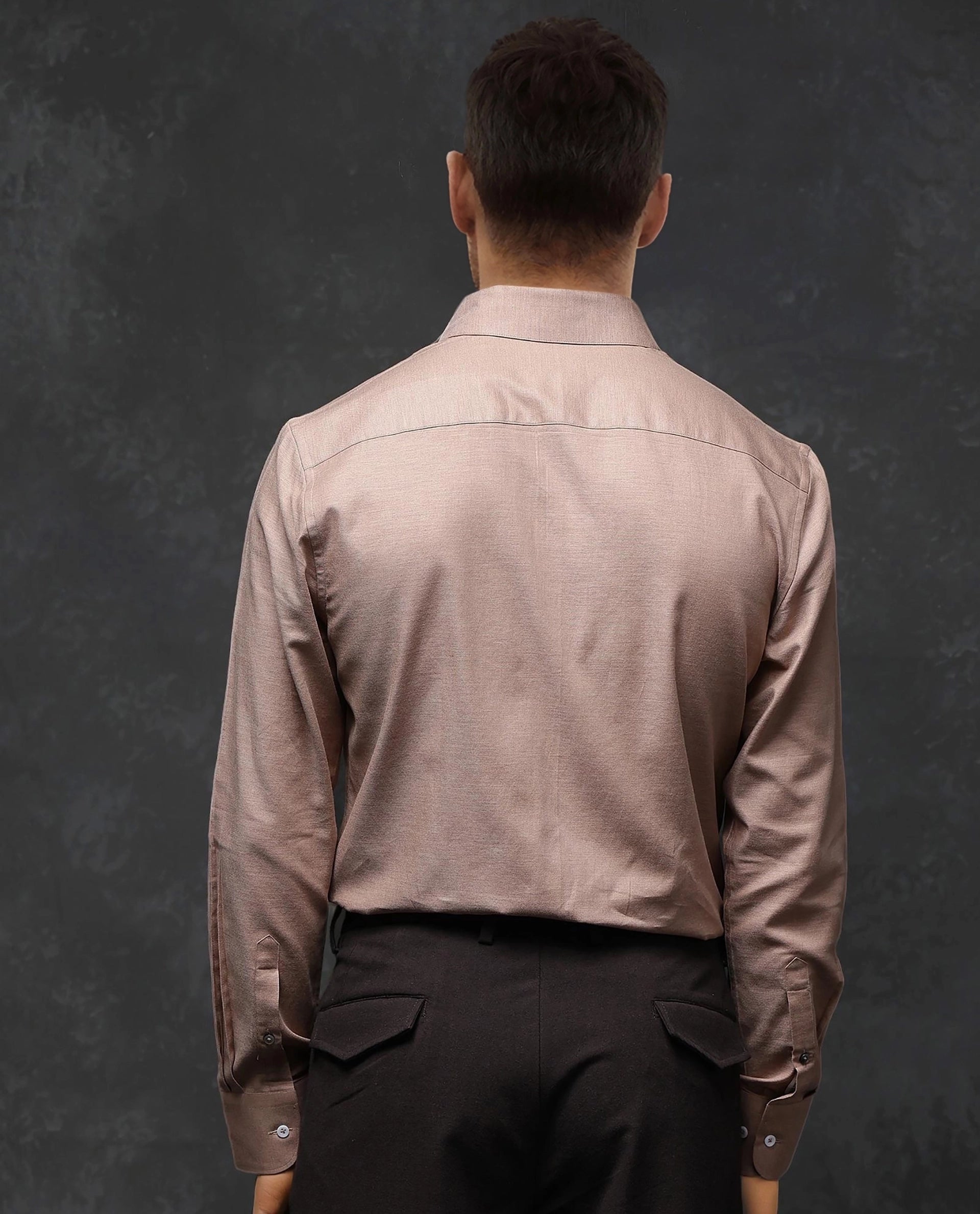 Rare Rabbit Men Forde Dusky Peach Cotton Melange Fabric Full Sleeve Regular Fit Solid Shirt