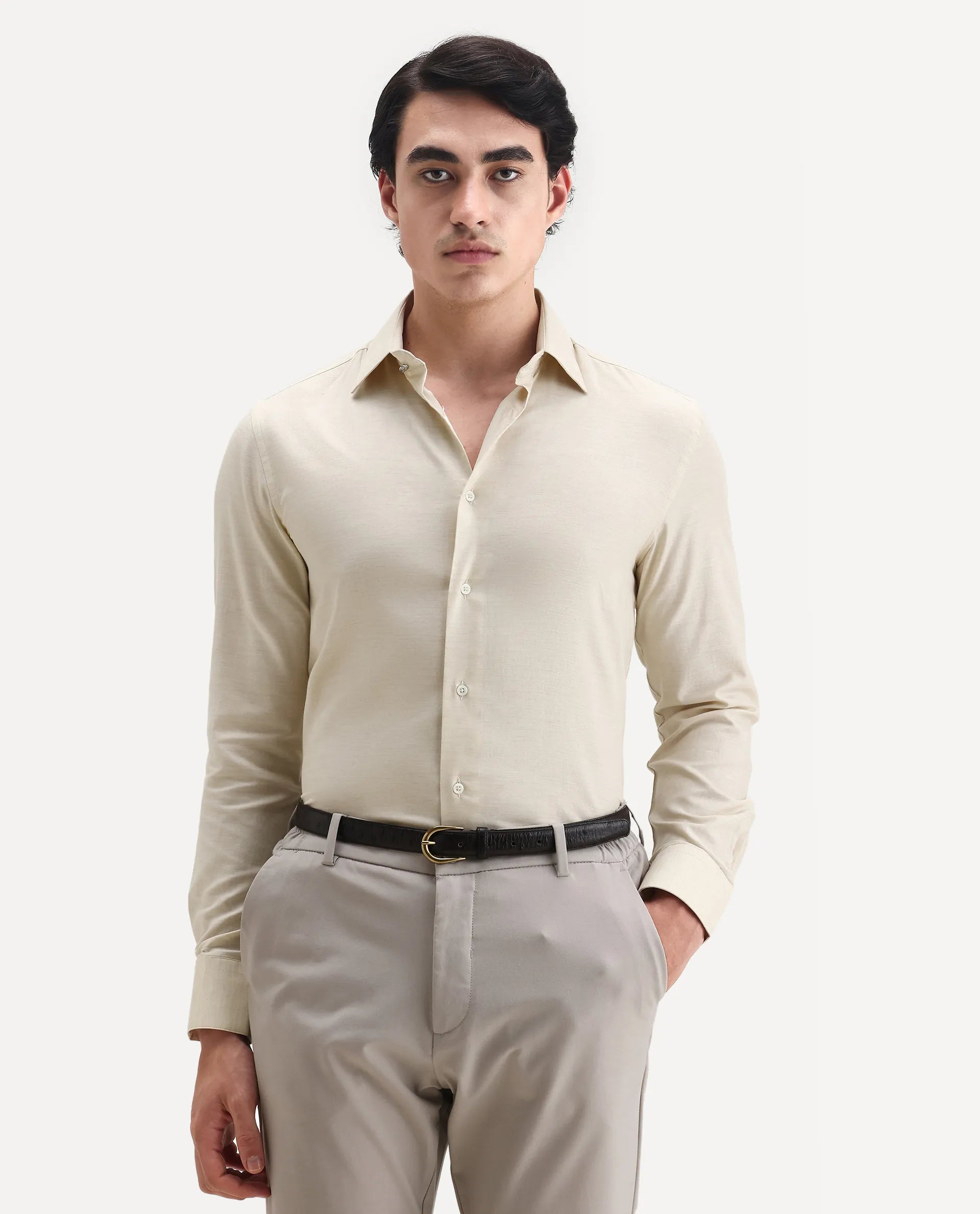 Rare Rabbit Men's Forde Off White Cotton Plain Regular Fit Full Sleeve Collared Shirt