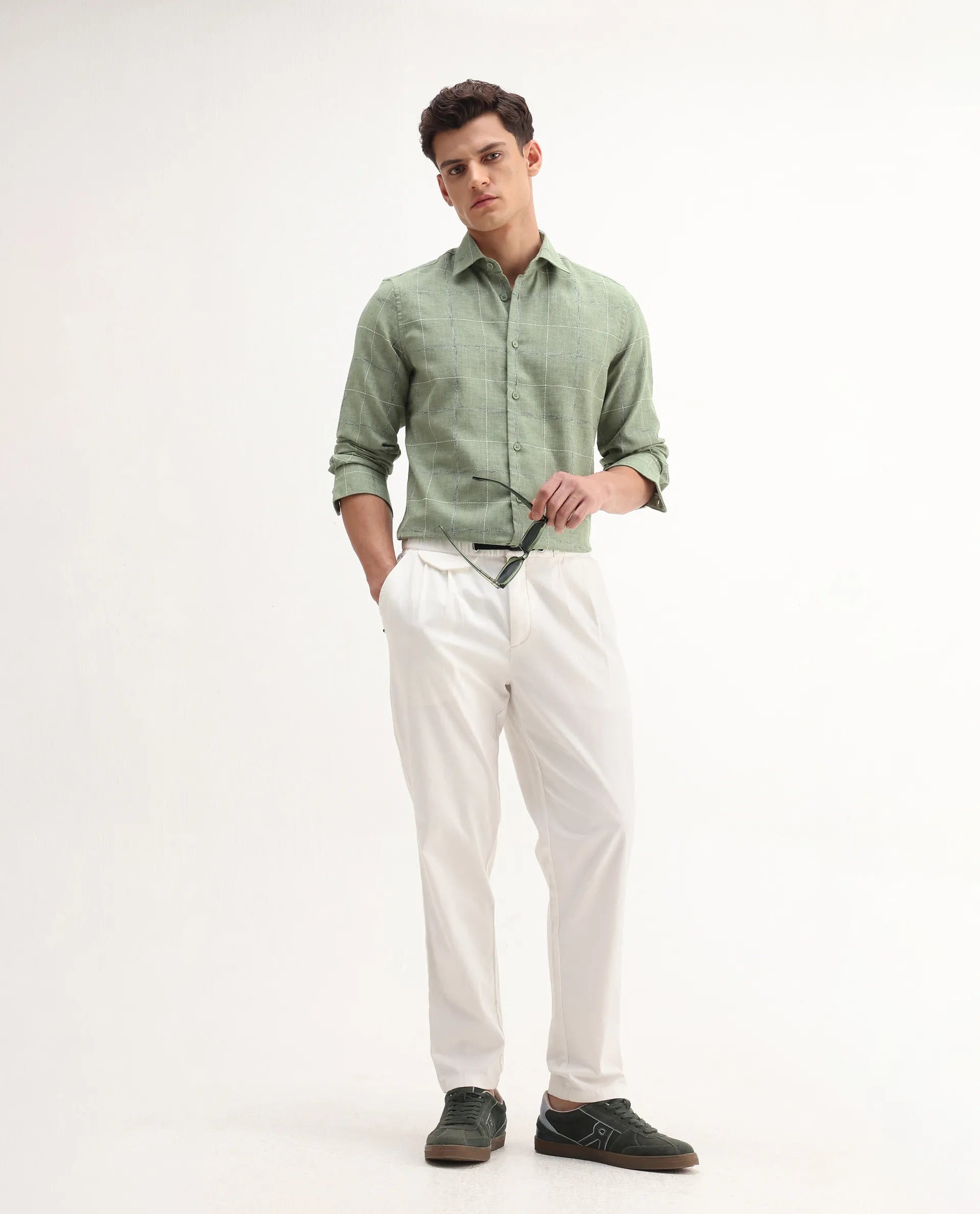 Rare Rabbit Men's Foter Green Polyester Blend Embroidered Regular Fit Full Sleeve Collared Shirt