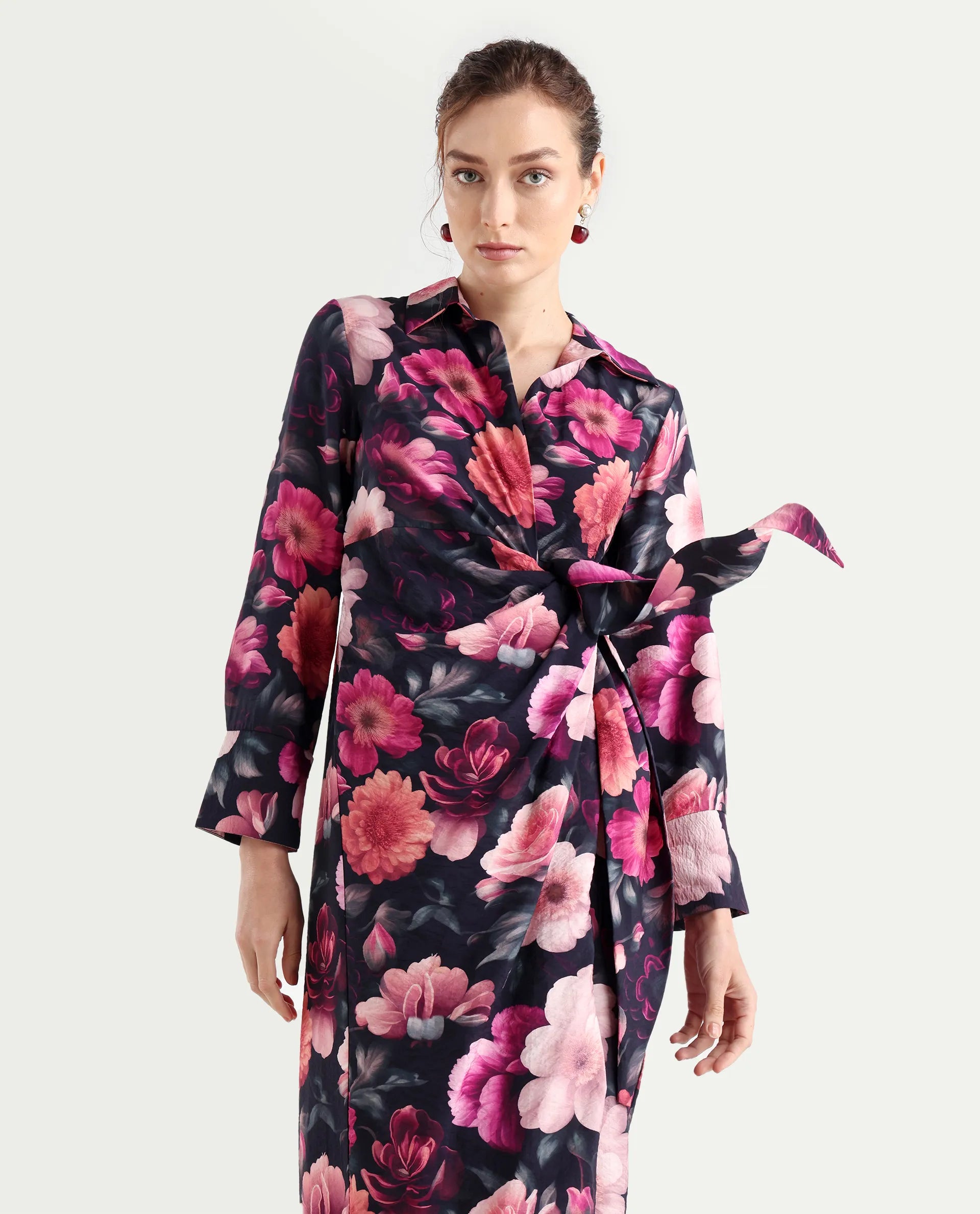 Rareism Women's Frastio Sc Black Viscose Blend Drop Collar Floral Print Extended Sleeves Maxi Straight Fit Dress