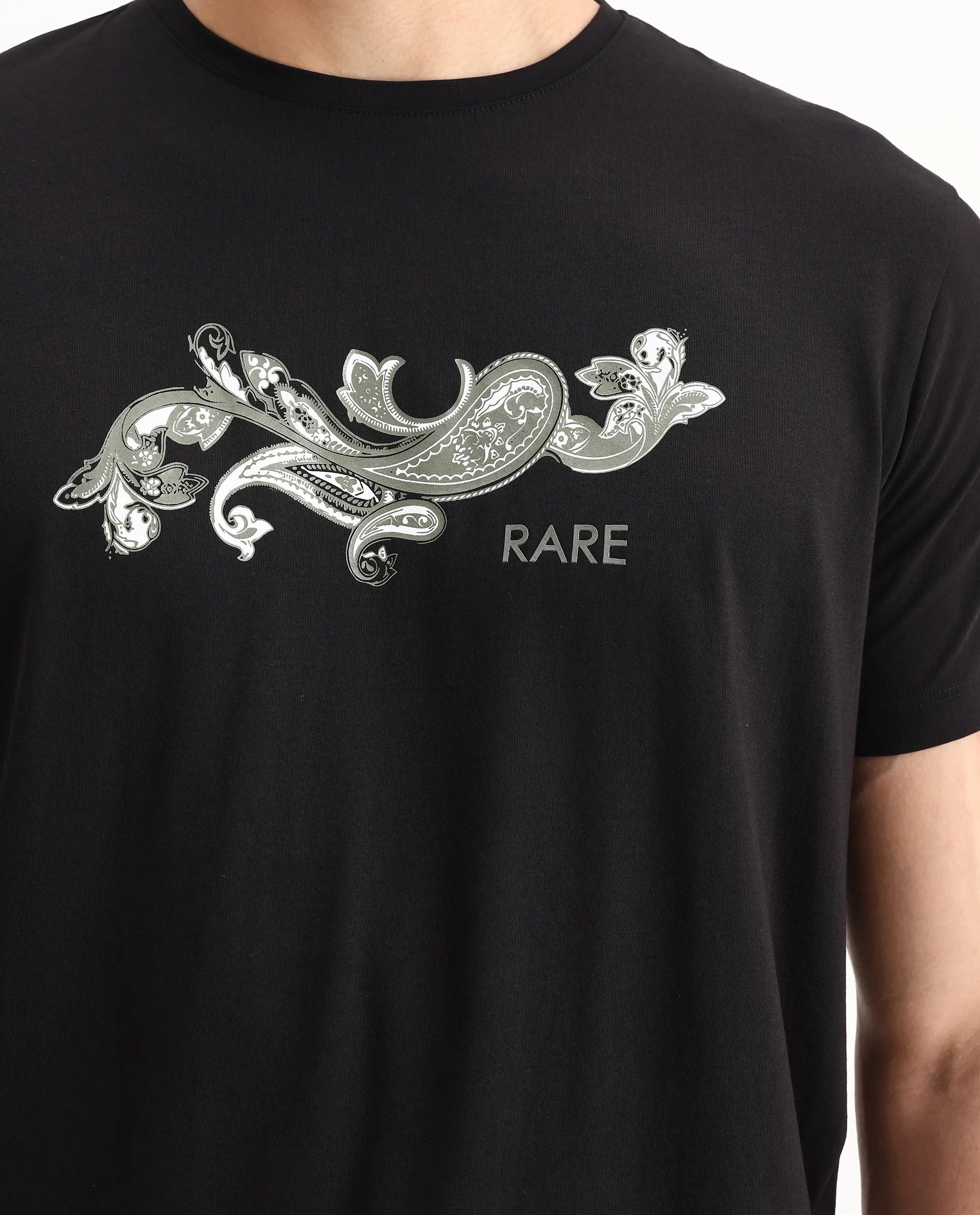 Rare Rabbit Men's Guild Casual Friter Black Cotton Blend Paisley Print Regular Fit Half Sleeve Crew Neck T-Shirt