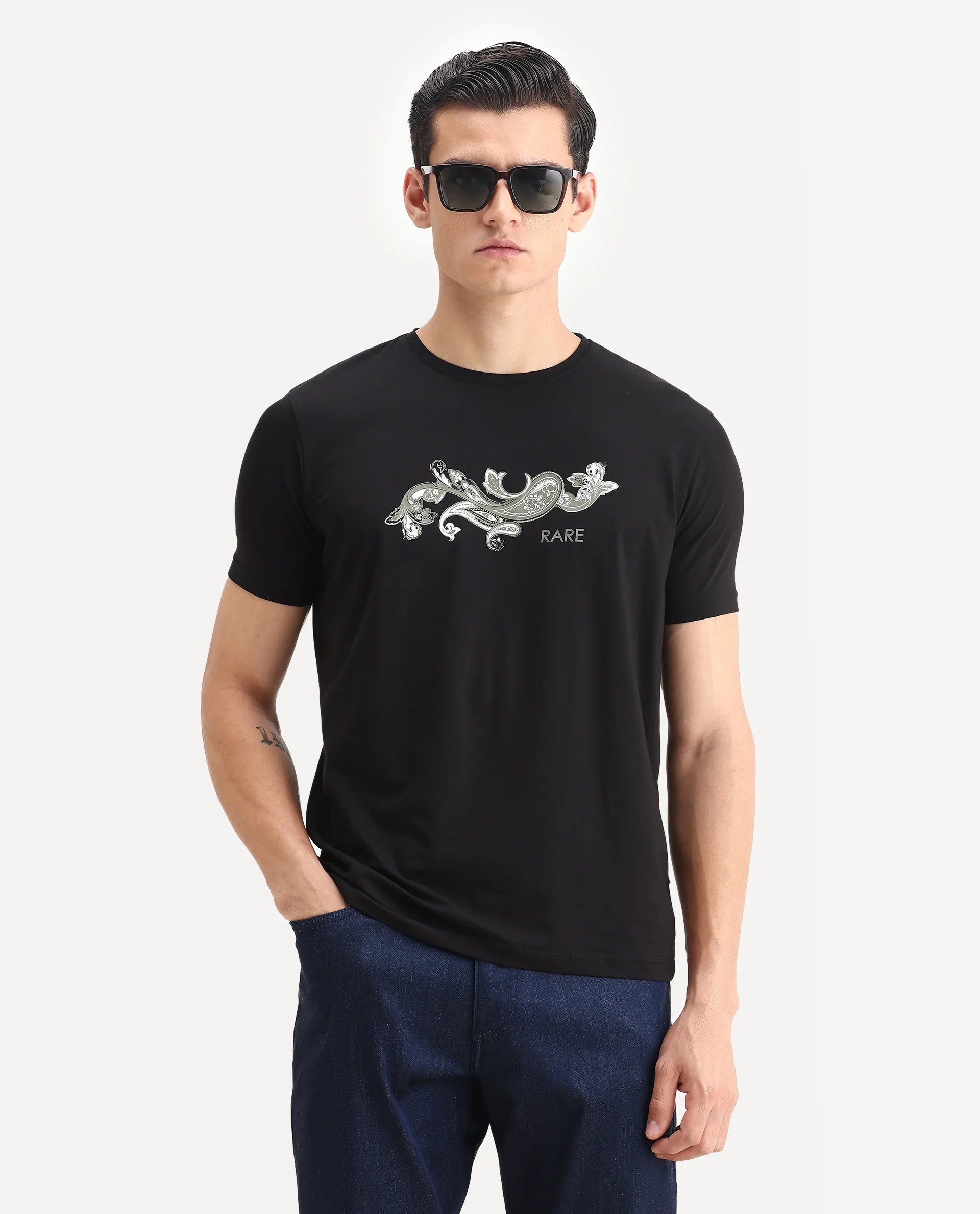 Rare Rabbit Men's Guild Casual Friter Black Cotton Blend Paisley Print Regular Fit Half Sleeve Crew Neck T-Shirt