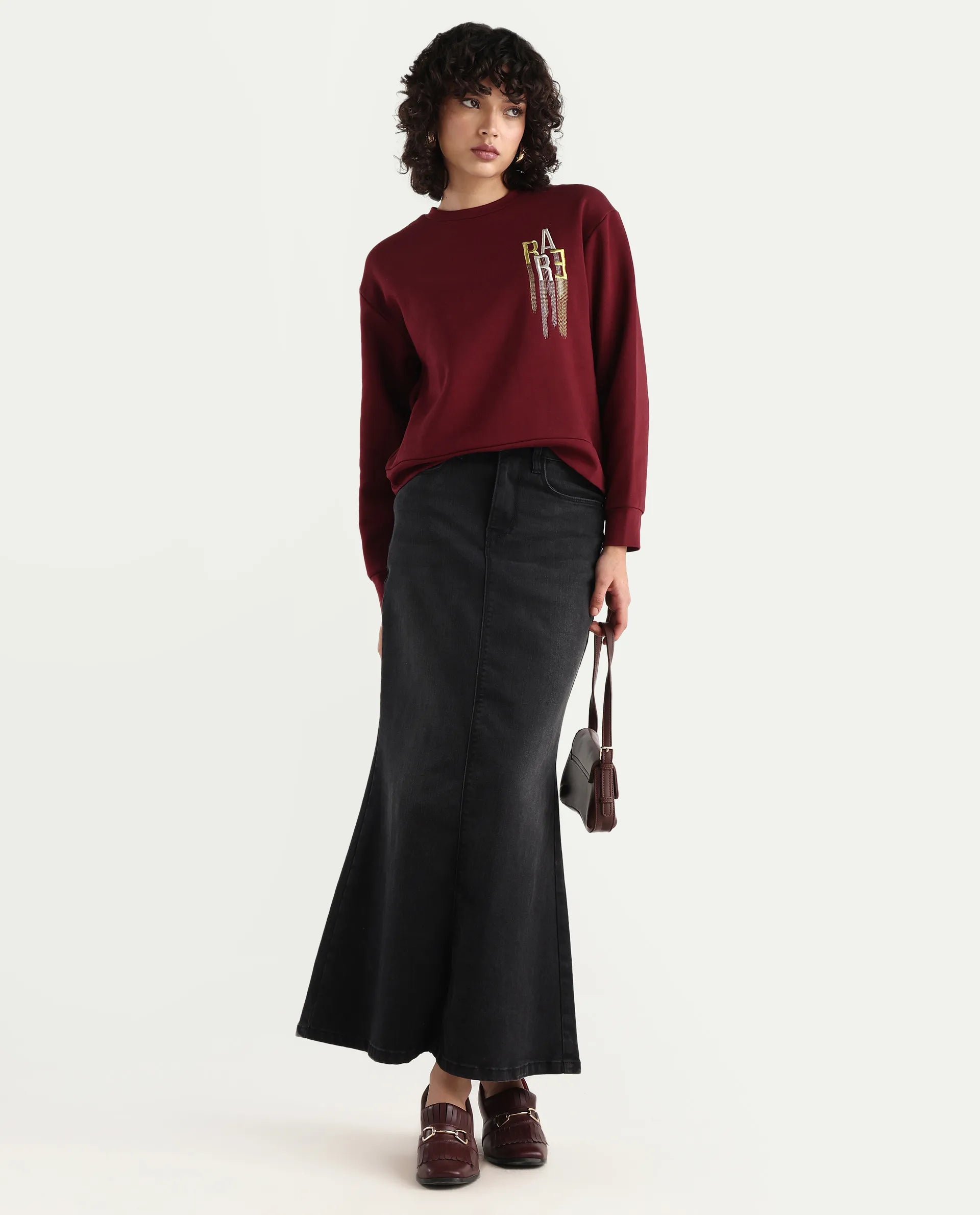 Rareism Women's Geldia Maroon Cotton Blend Crew Neck Graphic Print Relaxed Fit Sweatshirt