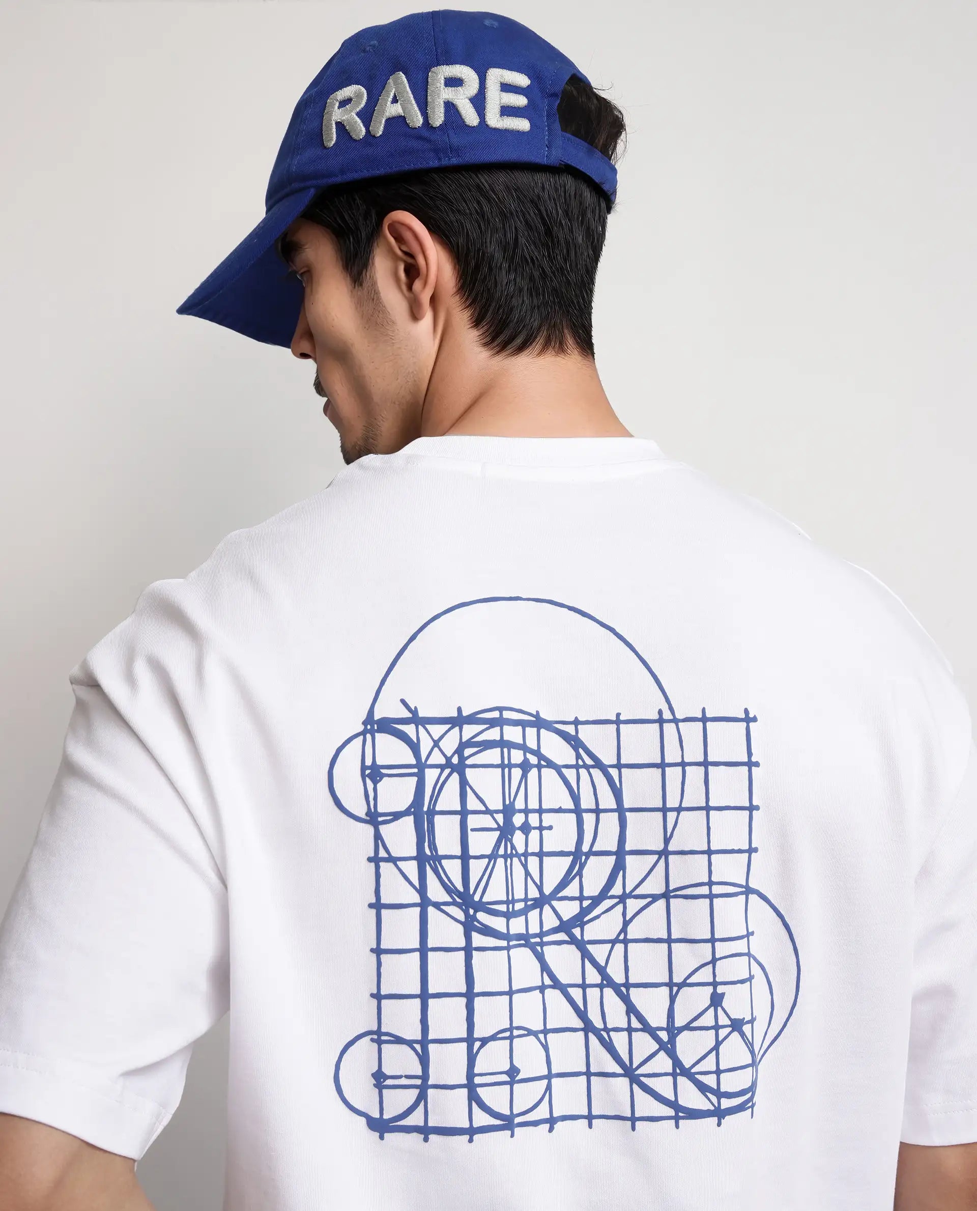 Rare Rabbit Men Geon White Cotton Fabric Short Sleeve Crew Neck Slip-On Oversized Fit Graphic Print T-Shirt