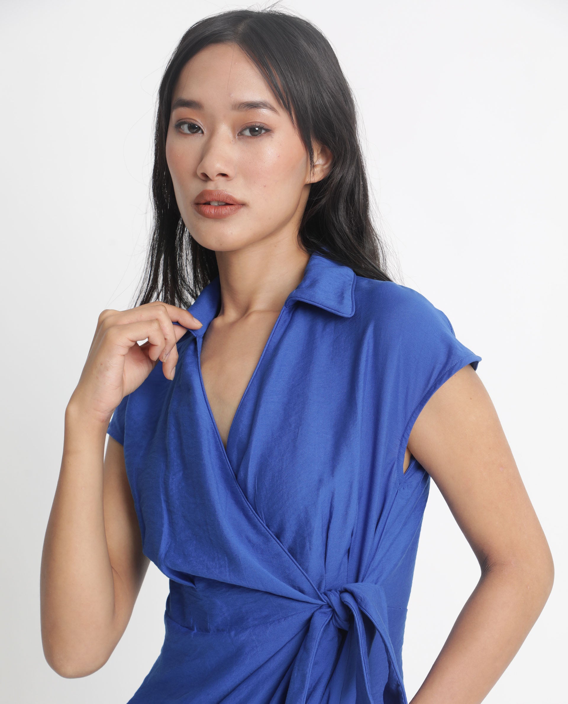 Rareism Women Gesto Blue Viscose Nylon Fabric Short Sleeves Tie-Up Closure Drop Collar Extended Sleeve Regular Fit Plain Short Dress