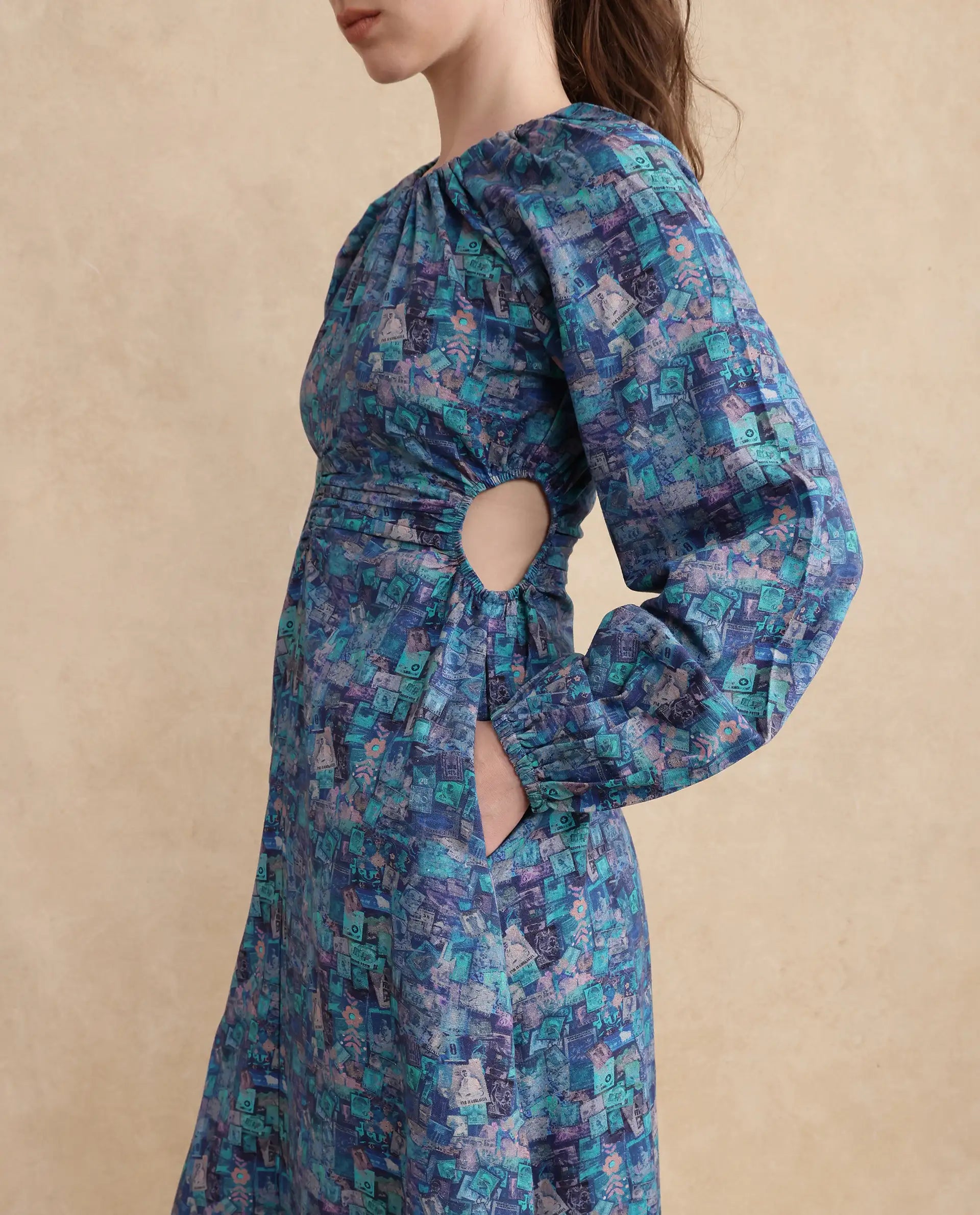 Rareism Women Gilf Blue Maxi Round Neck A-Line Maxi Object Print Dress