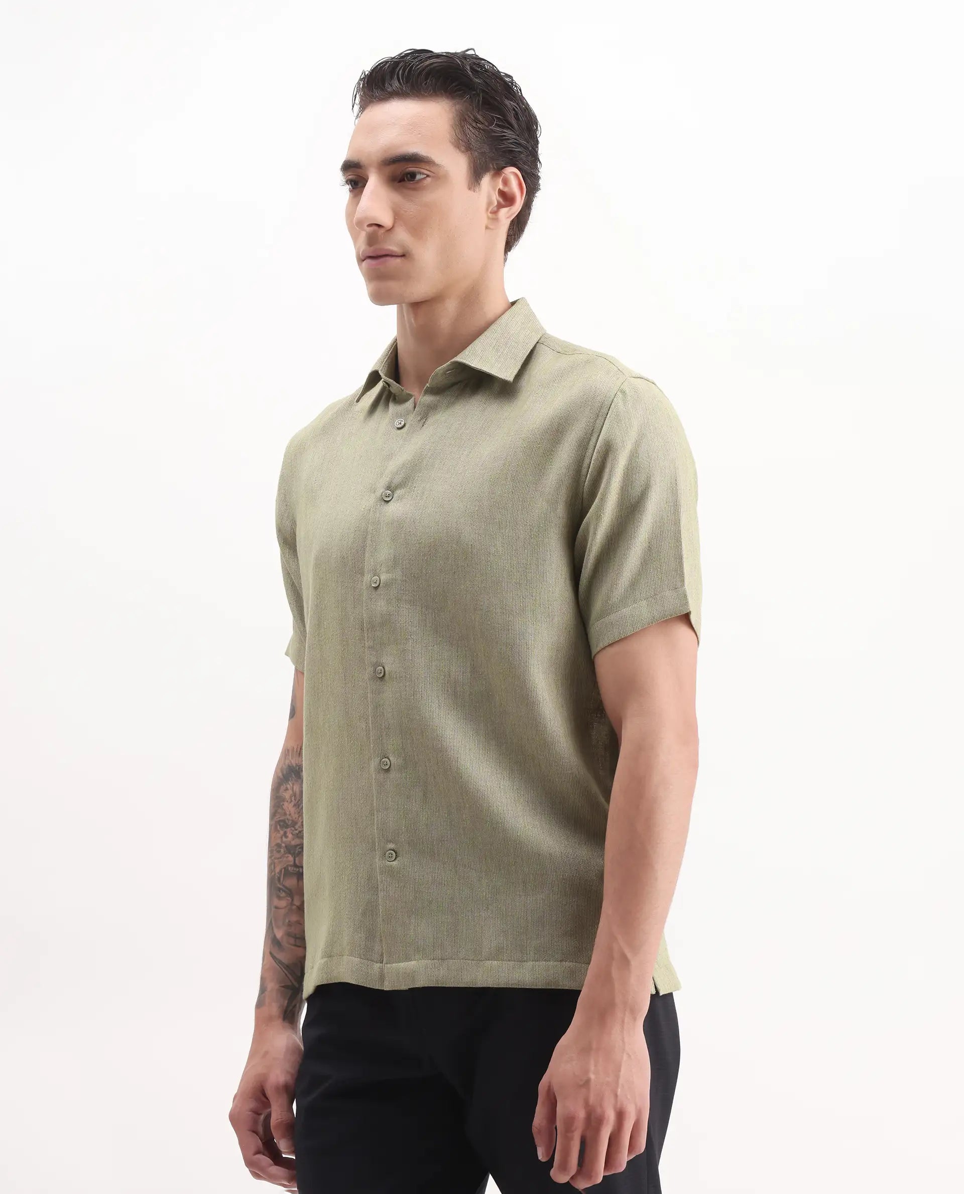 Rare Rabbit Men's Glet Dusky Green Cotton Blend Plain Regular Fit Half Sleeve Collared Shirt