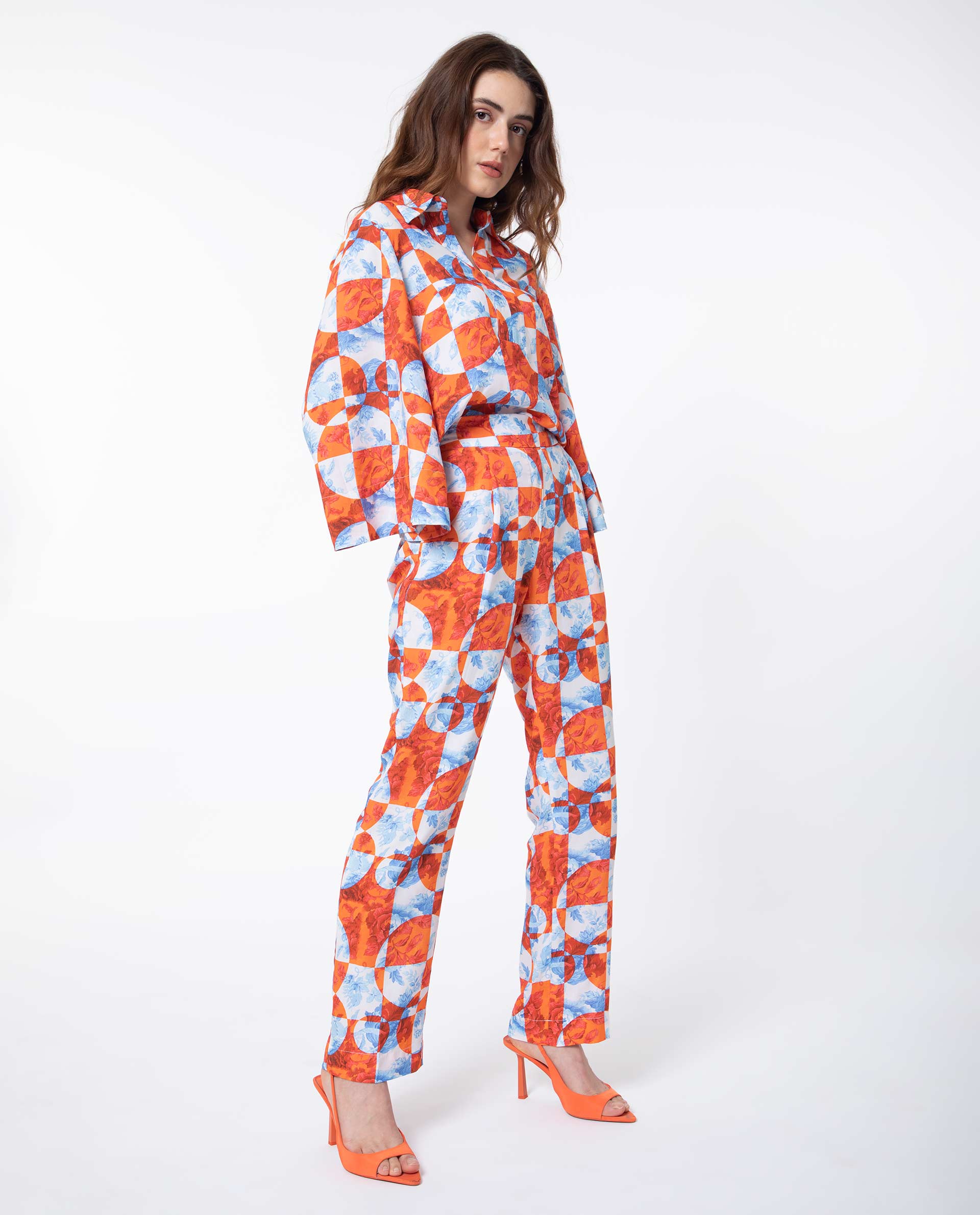 Rareism Women Gray Orange Viscose Fabric Drawstring Closure Regular Fit Floral Print Ankle Length Trousers