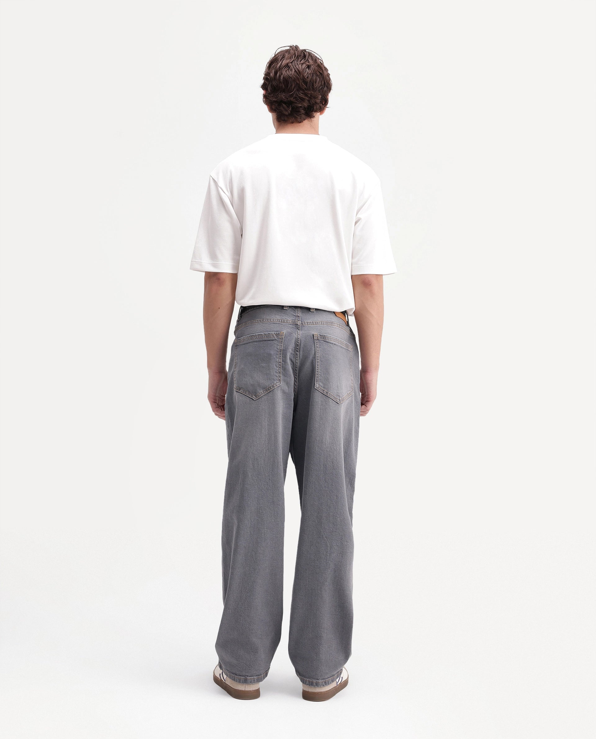 Rare Rabbit Men's Grem 1 Light Grey Cotton Blend Relaxed Plain Jeans
