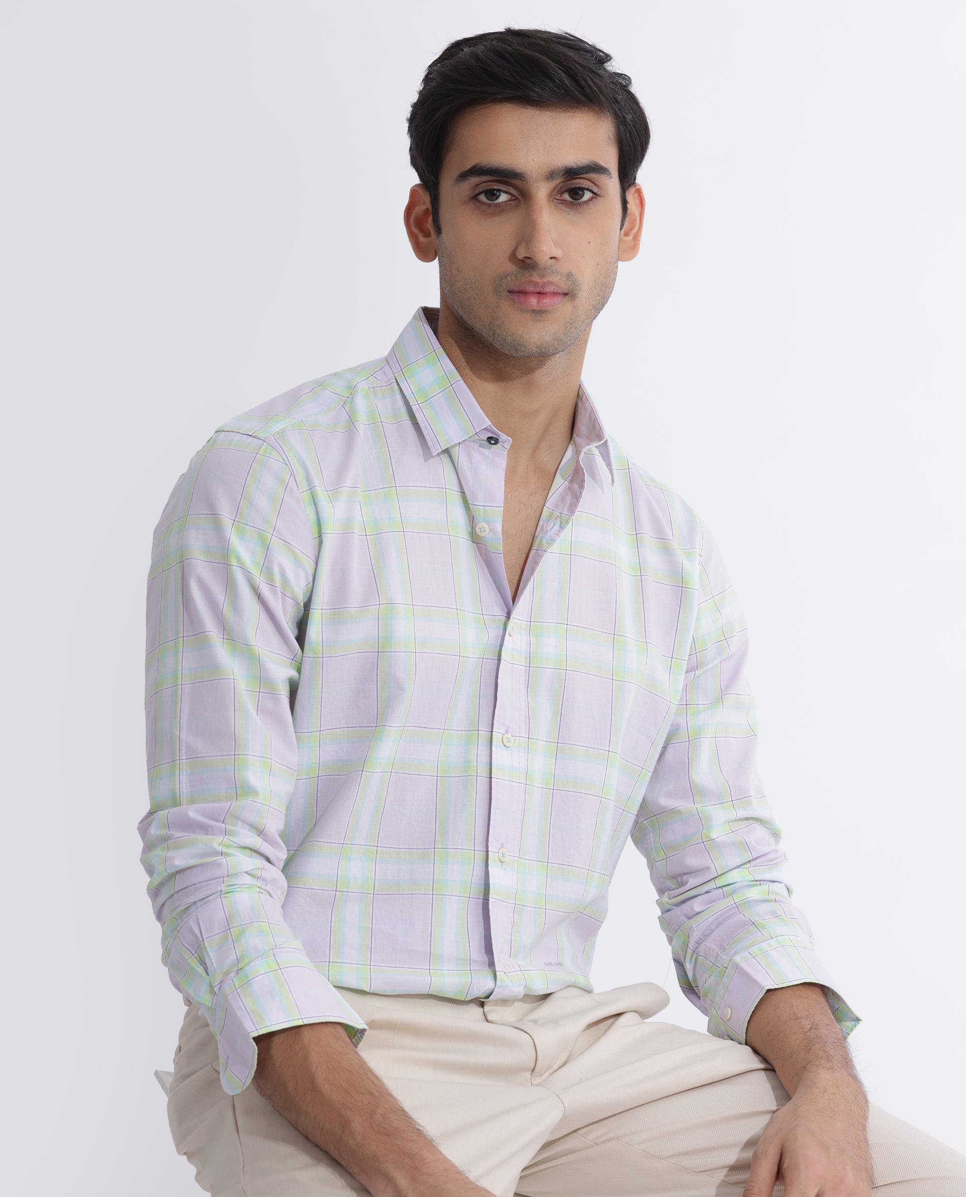 Rare Rabbit Men's Gulls Pastel Purple Cotton Fabric Full Sleeves Checks Shirt