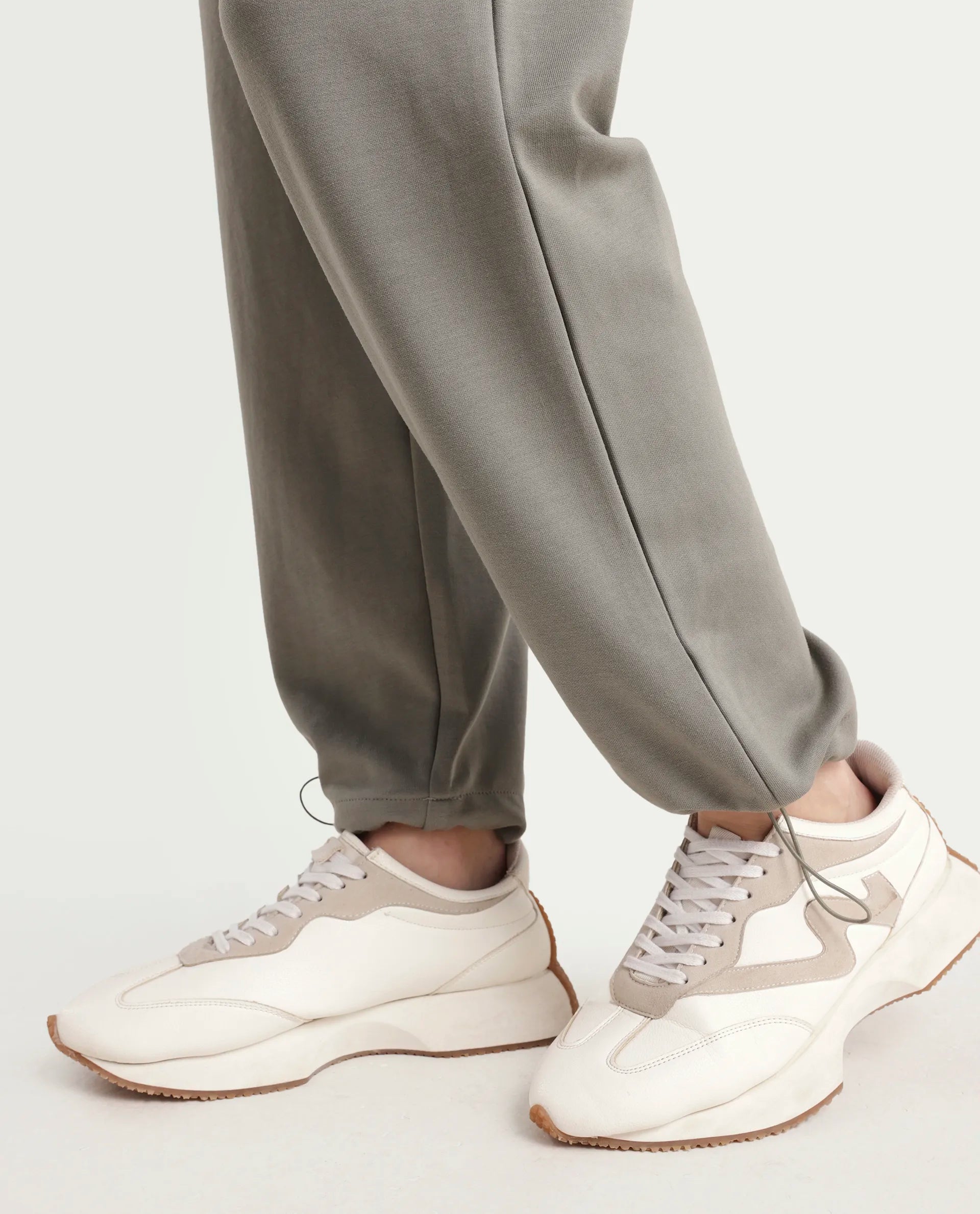 Rareism Women's Gumushane Green Modal Blend Plain Ankle Length Straight Fit Track Pant