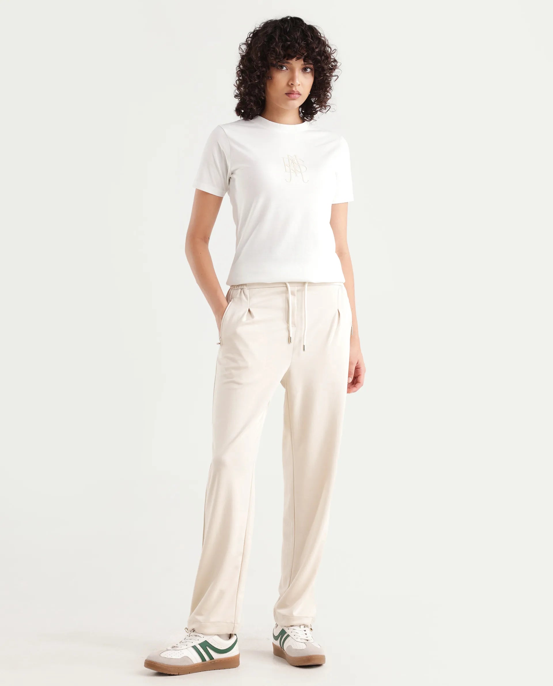 Rareism Women's Gumushane Off White Modal Blend Plain Ankle Length Straight Fit Track Pant