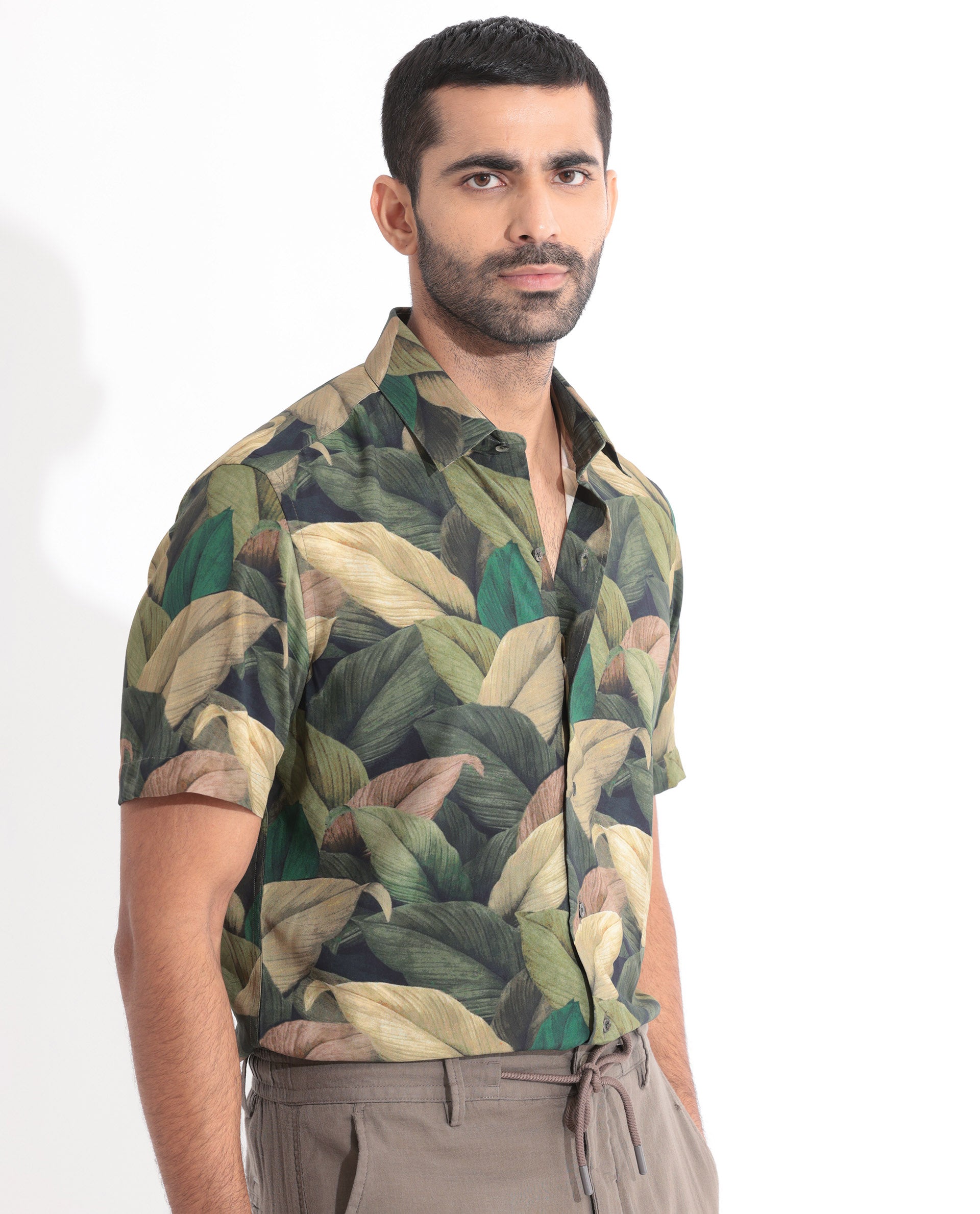 Rare Rabbit Men's Growr Green Viscose Fabric tropical Print Half Sleeves Shirt