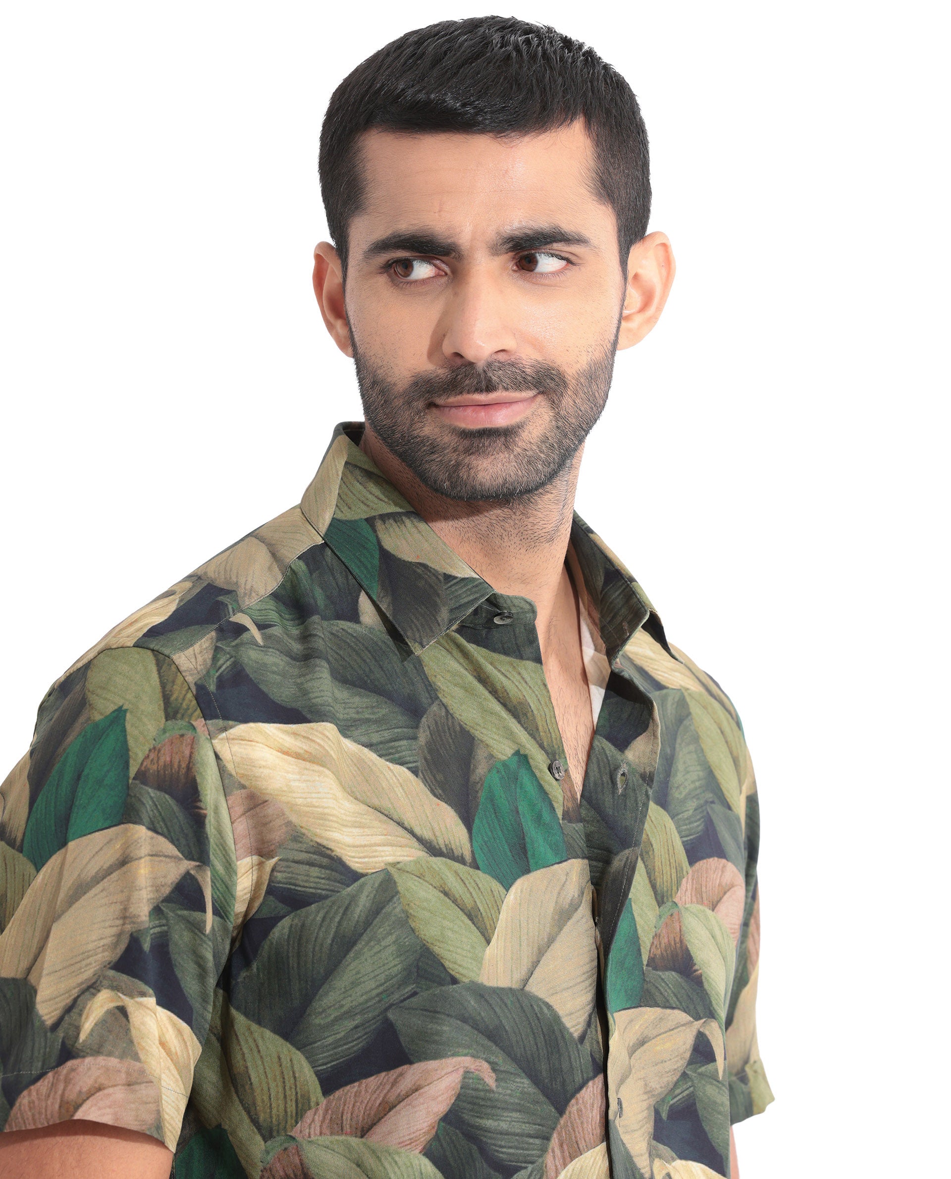 Rare Rabbit Men's Growr Green Viscose Fabric tropical Print Half Sleeves Shirt