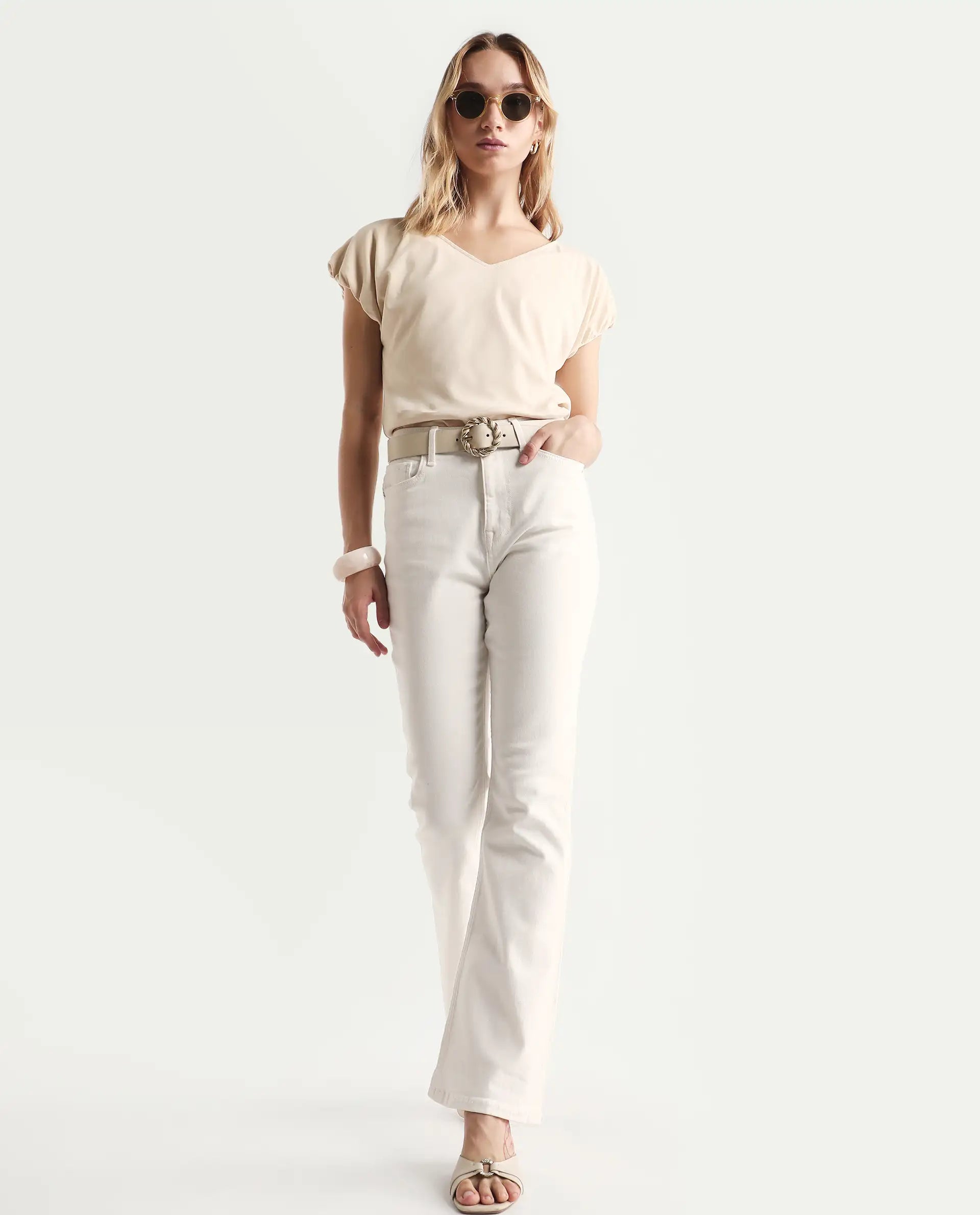 Rareism Women's Hadley White Cotton Blend Plain Ankle Length Iconic Bootcut Jeans