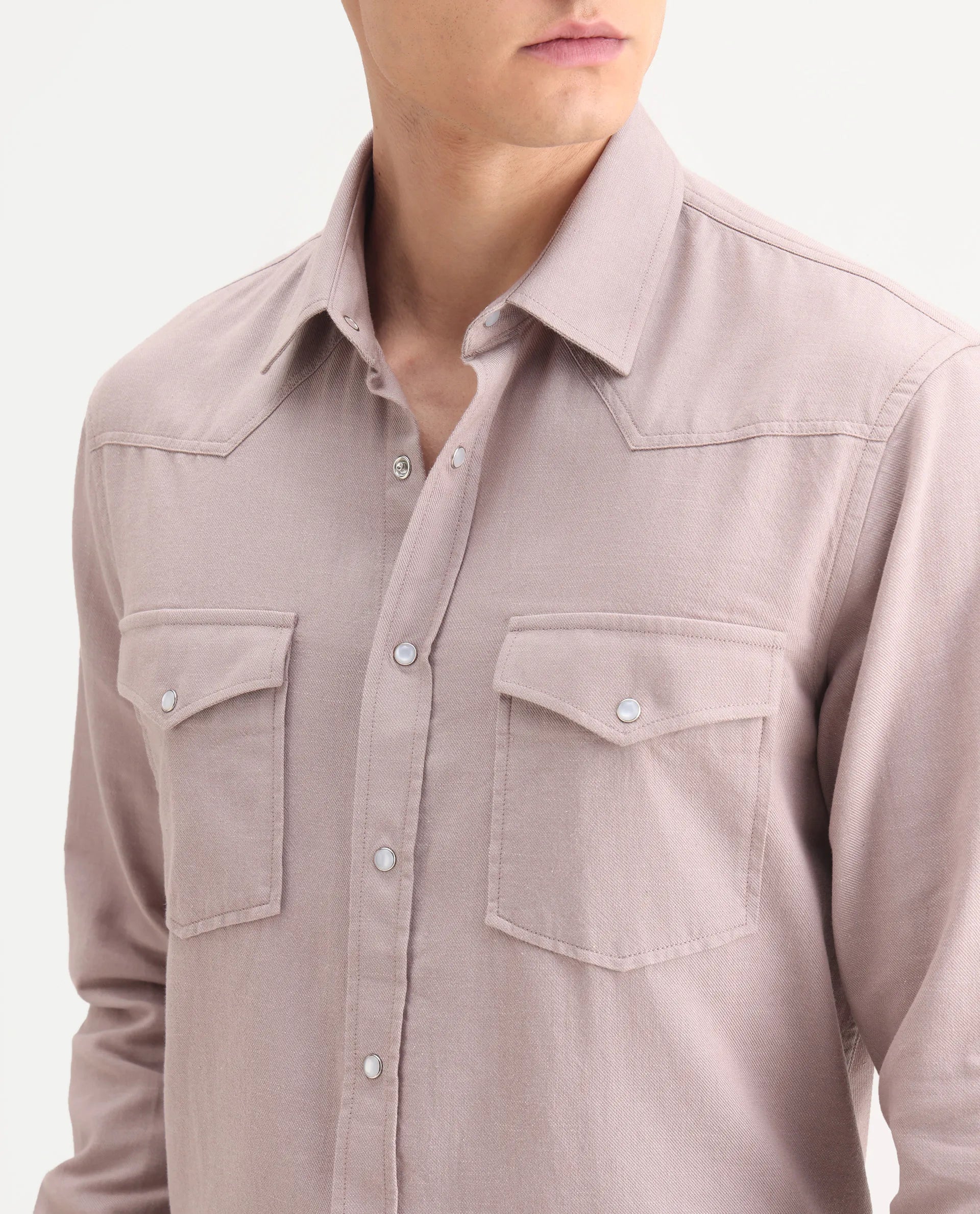 Rare Rabbit Men's Haxlr-25 Dusky Pink Cotton Blend Plain Regular Fit Full Sleeve Collared Shirt