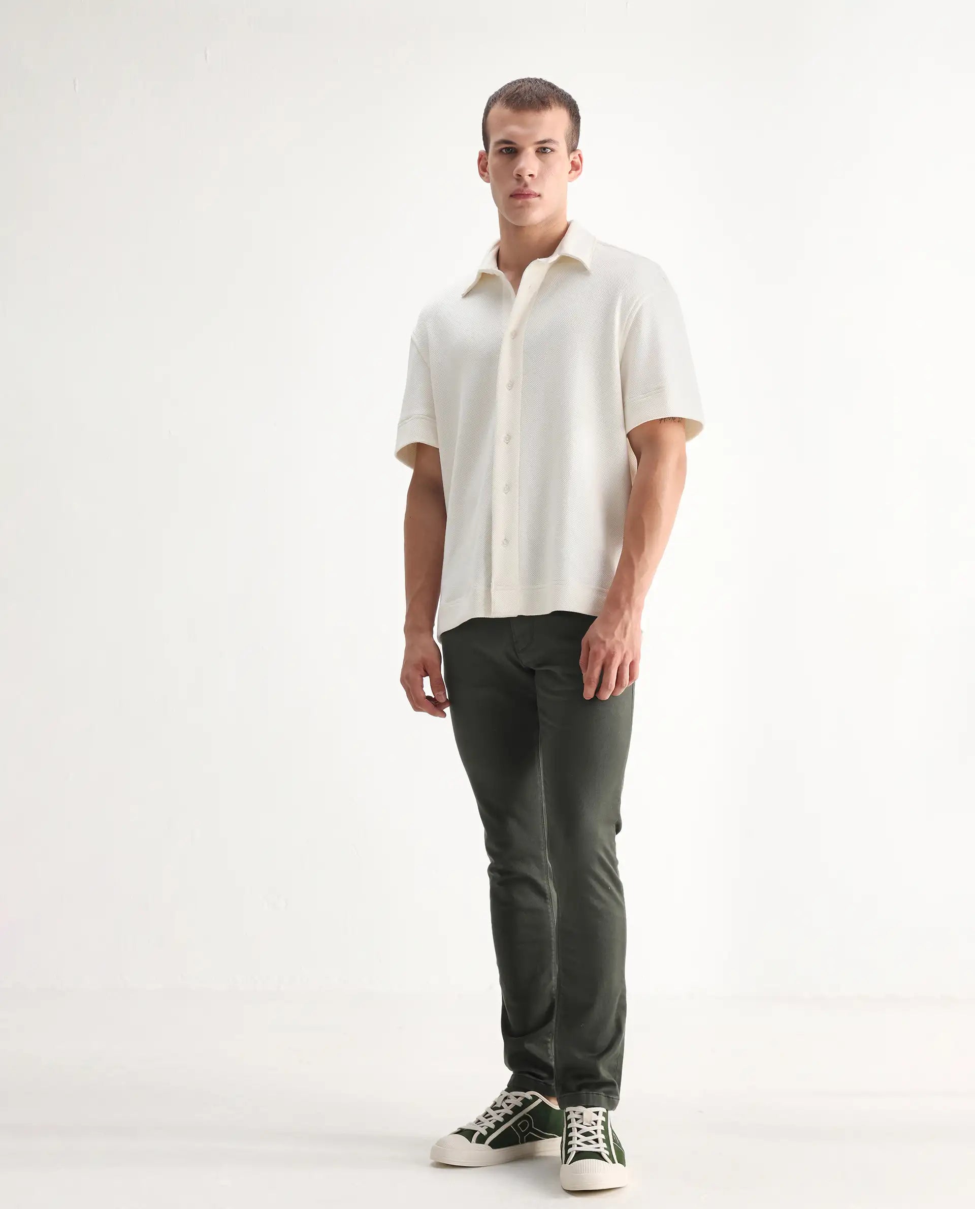 Rare Rabbit Men's Hede Olive Cotton Plain Hawk Slim Fit Jeans