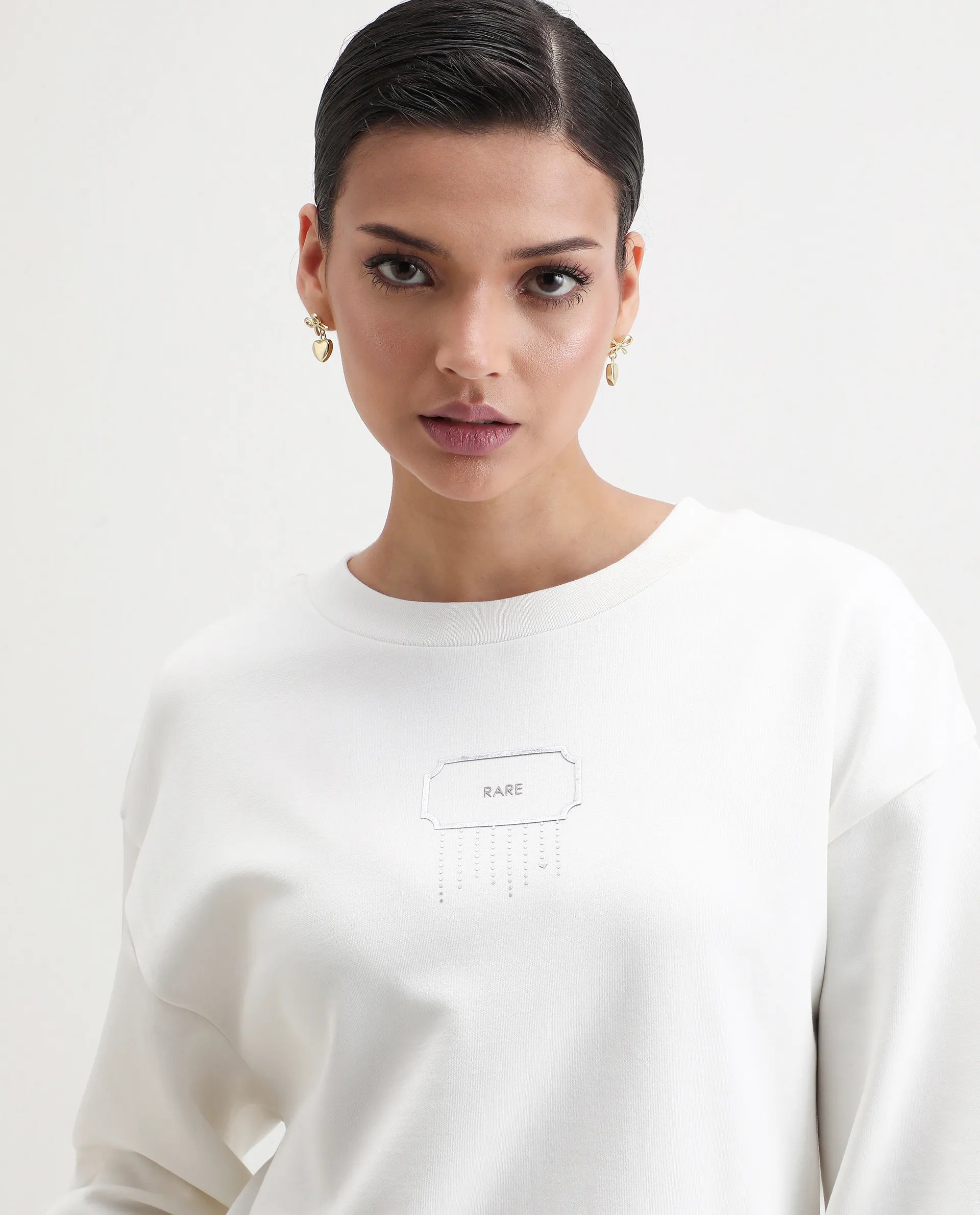 Rareism Women's Hefko Off White Cotton Blend Crew Neck Relaxed Fit Graphic Print Sweatshirt