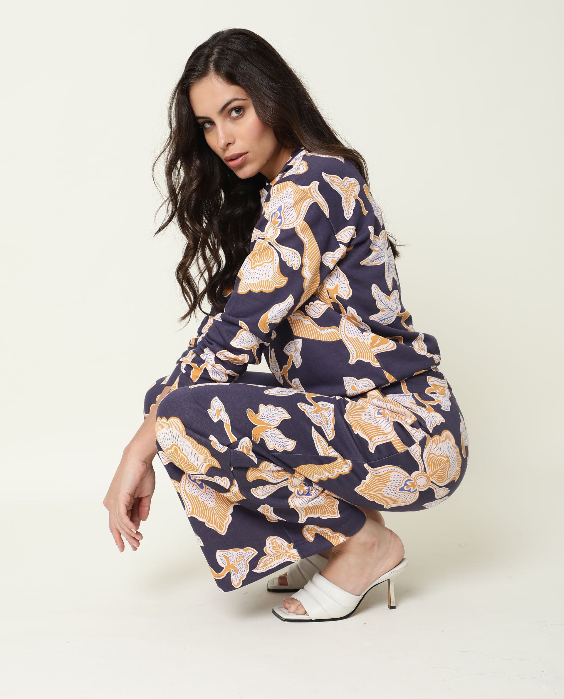 Rareism Women Bogota Navy Cotton Fabric Relaxed Fit Abstract Print Mid Rise Ankle Length Track Pant