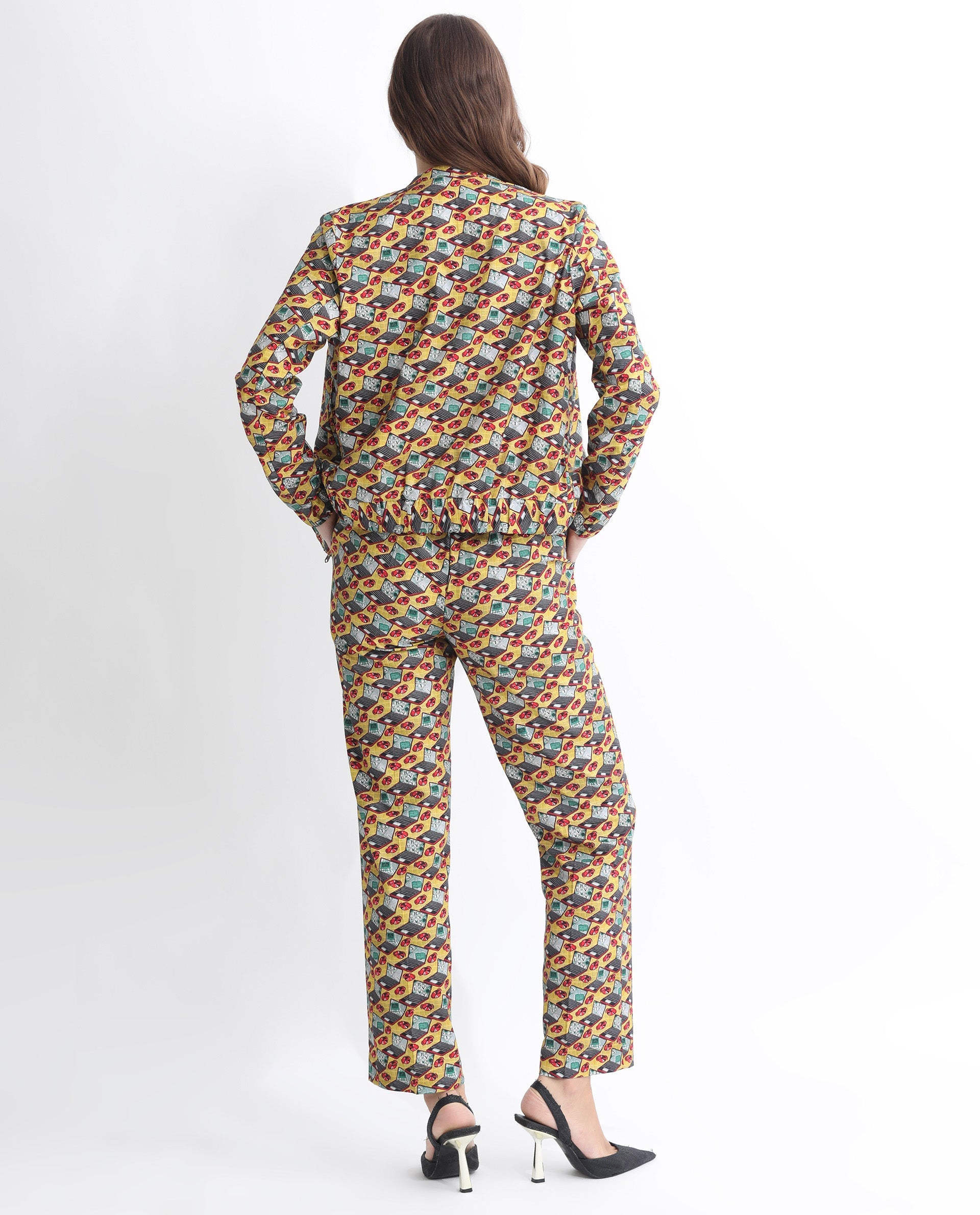 Rareism Women Hertie-T Yellow Cotton Viscose Fabric Full Sleeves Geometric Print Mandarin Collar Jacket