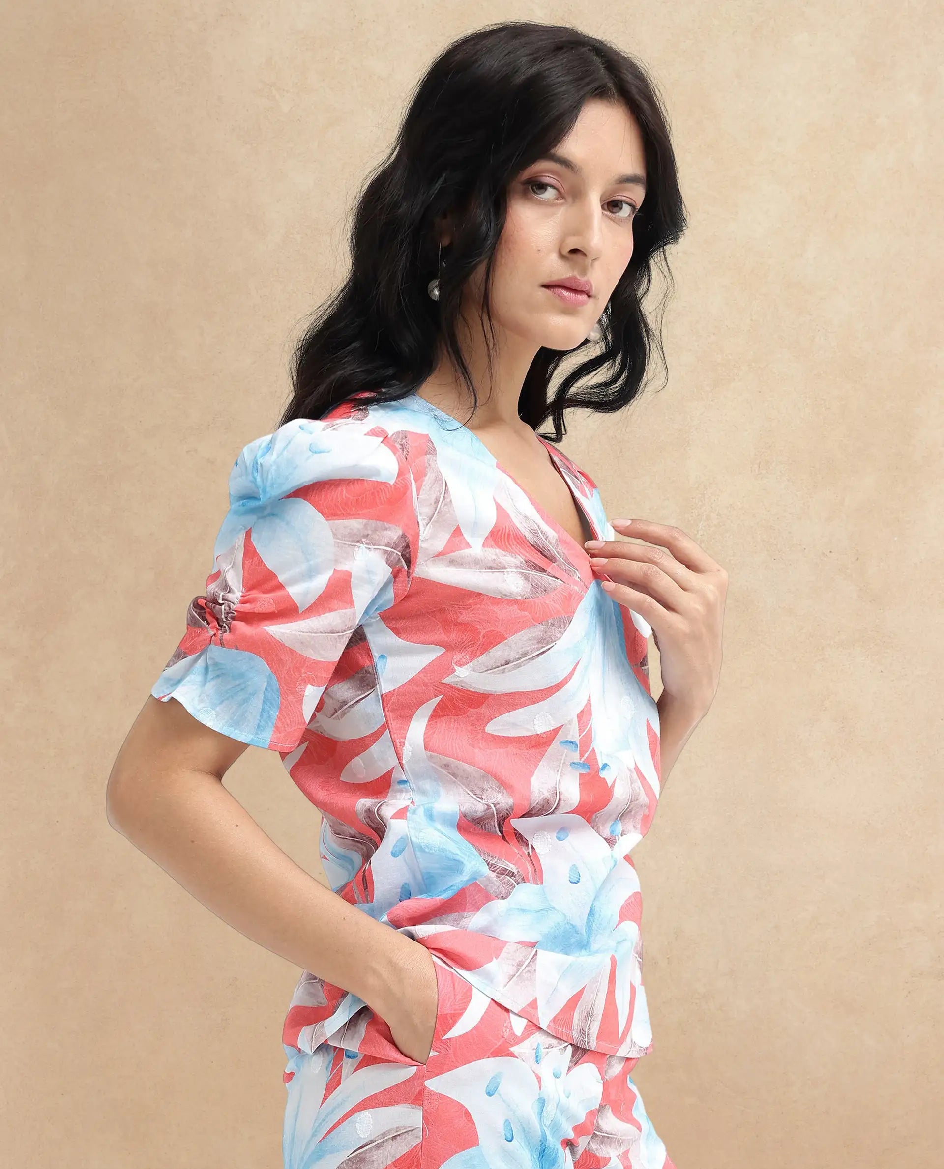 Rareism Women's Housto-T Pink Cotton V-Neck Floral Print Puff Sleeves Regular Fit Top