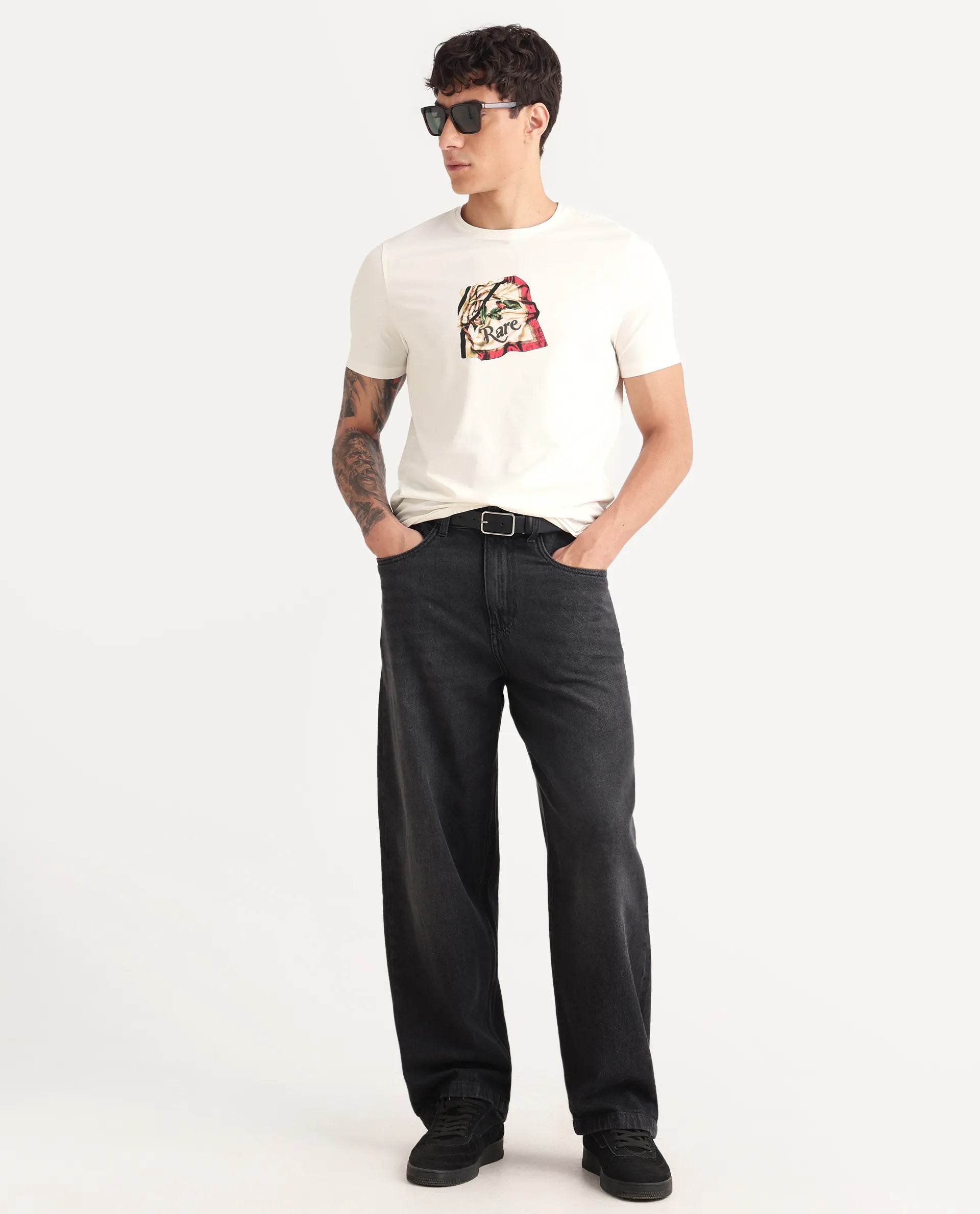 Rare Rabbit Men's Hoz Off White Cotton Blend Fabric Crew Neck Regular Fit Graphic Print T-Shirt